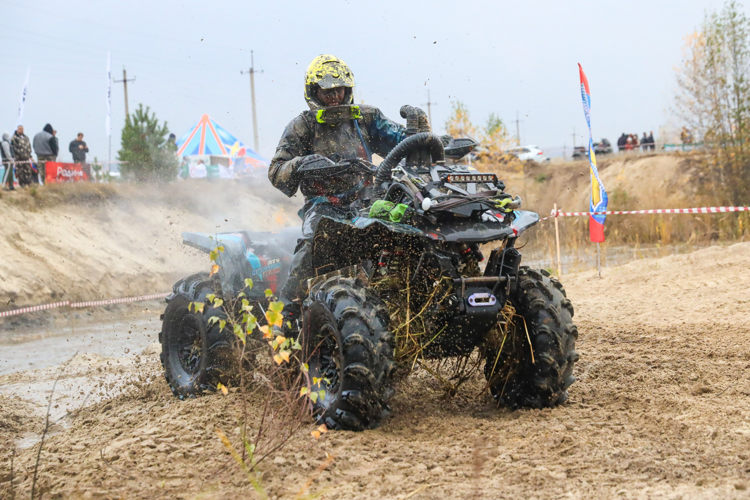 Гонки на квадроциклах Грязевое кольцо. Спортивный фотограф в Самаре