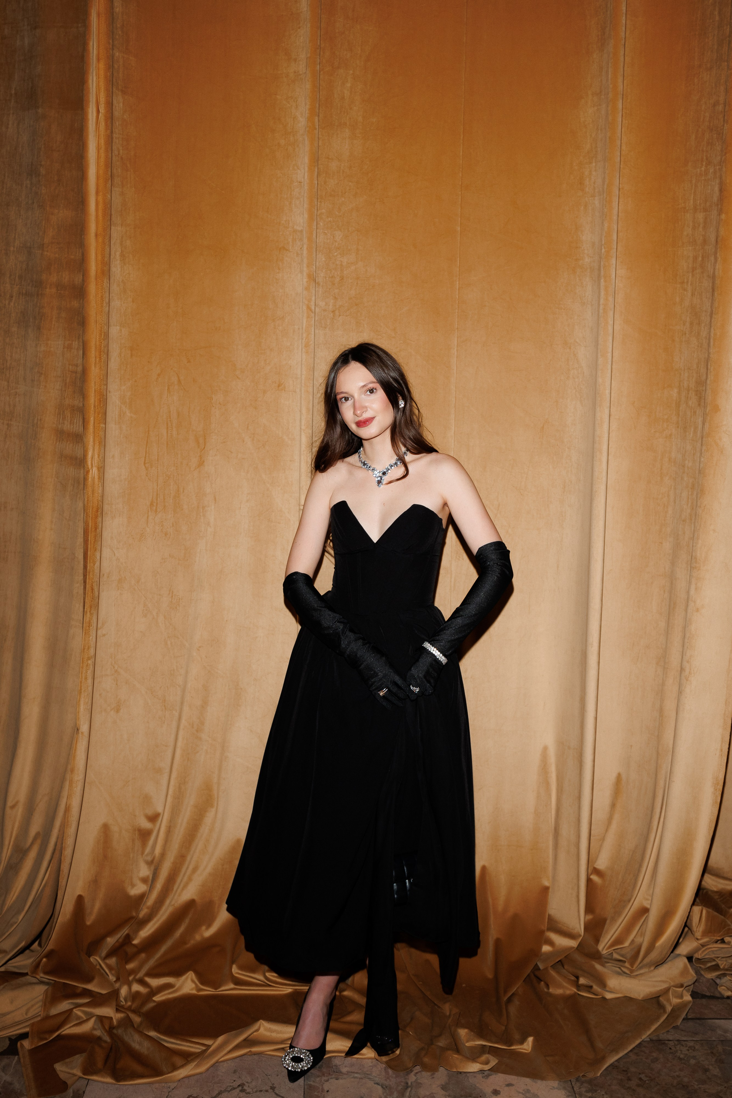 PARISIENNE. Lichi Fashion show. Aleksandr Tsukanov