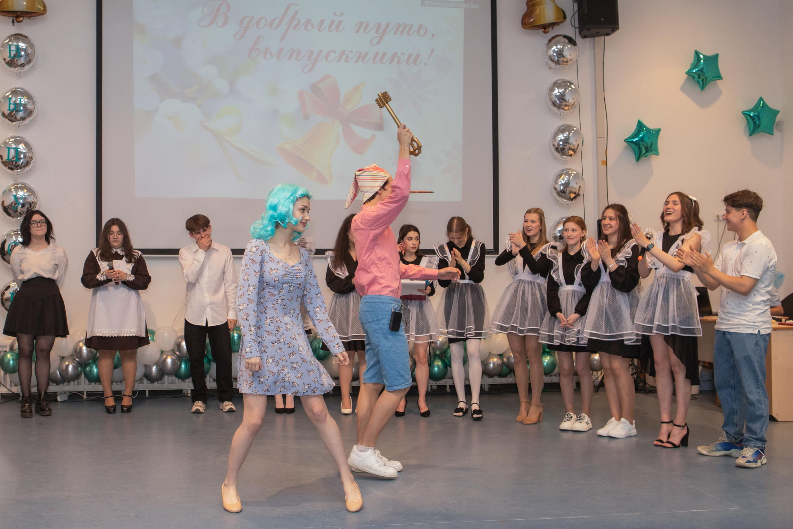 11 класс / Школа № 14 / Последний Звонок / г. Пушкино. Детский и семейный фотограф Мария Киселёва. Москва