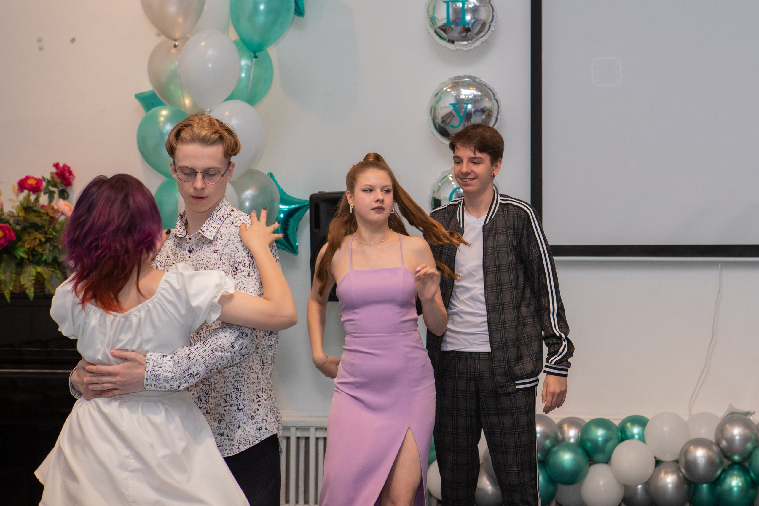 9 класс / Школа № 14 / Выпускной / г. Пушкино. Детский и семейный фотограф Мария Киселёва. Москва
