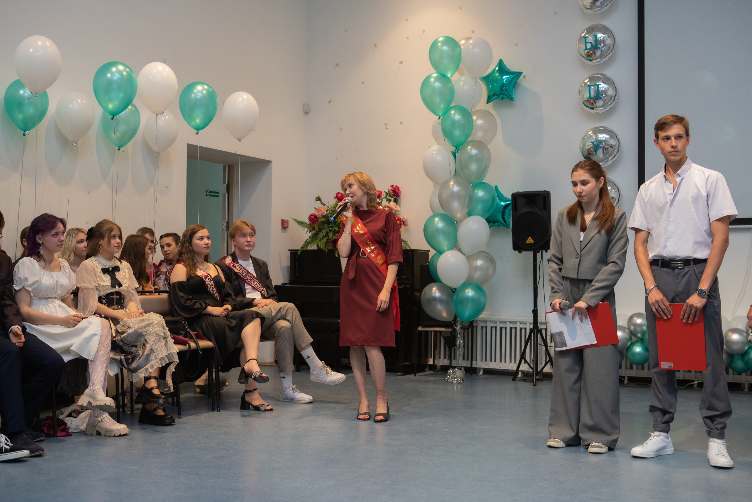 9 класс / Школа № 14 / Выпускной / г. Пушкино. Детский и семейный фотограф Мария Киселёва. Москва