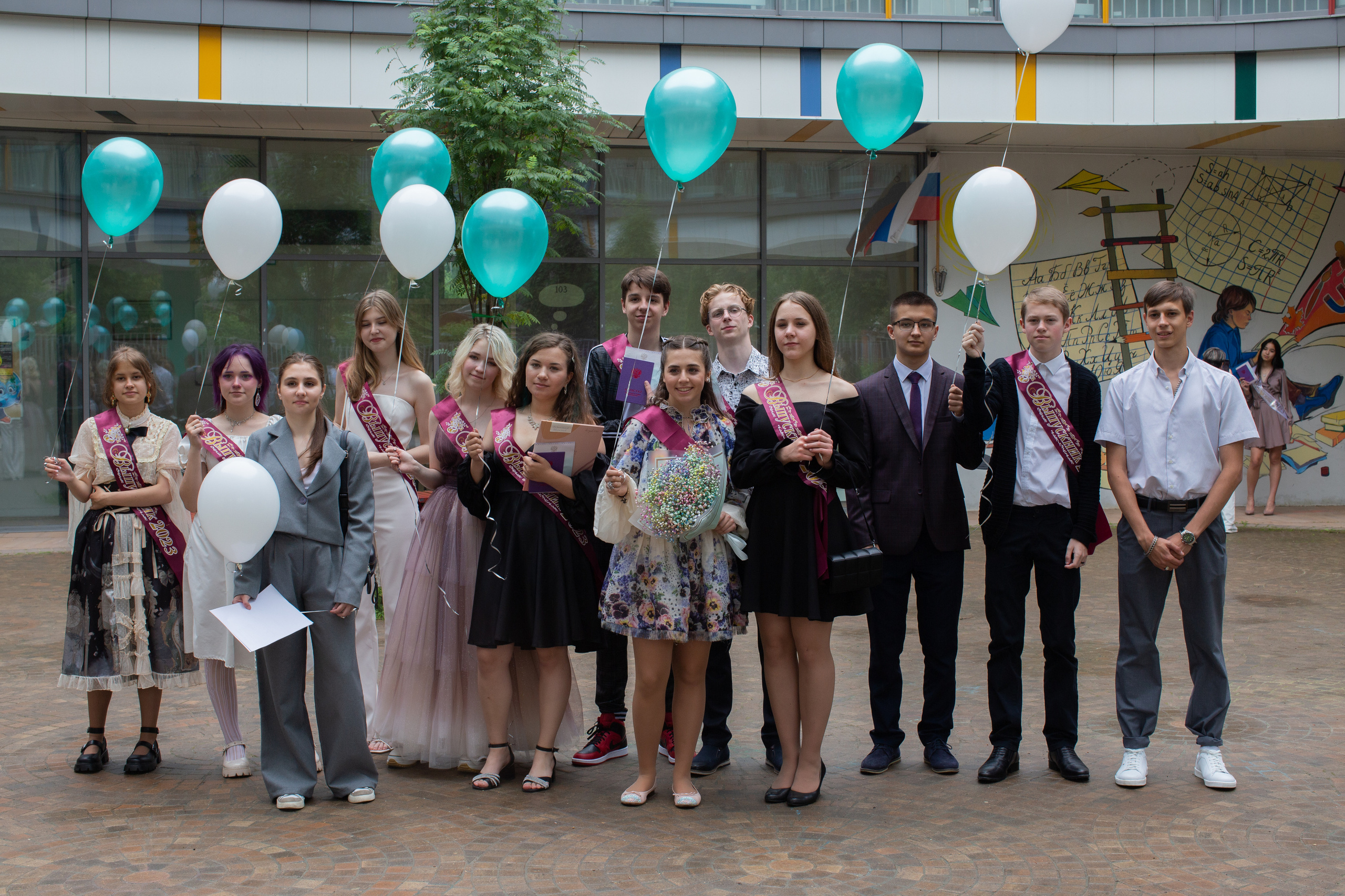 9 класс / Школа № 14 / Выпускной / г. Пушкино. Детский и семейный фотограф Мария Киселёва. Москва