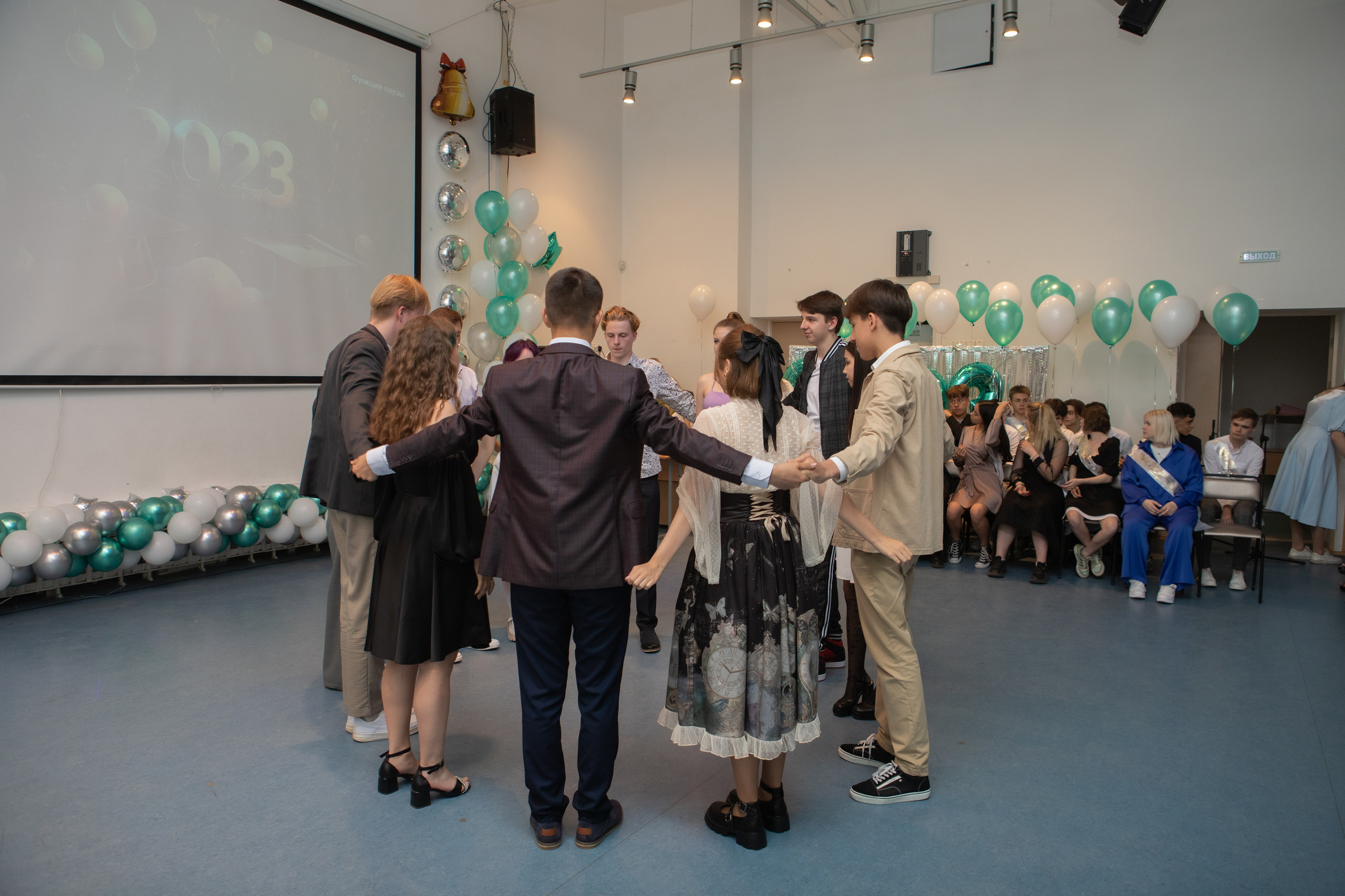 9 класс / Школа № 14 / Выпускной / г. Пушкино. Детский и семейный фотограф Мария Киселёва. Москва