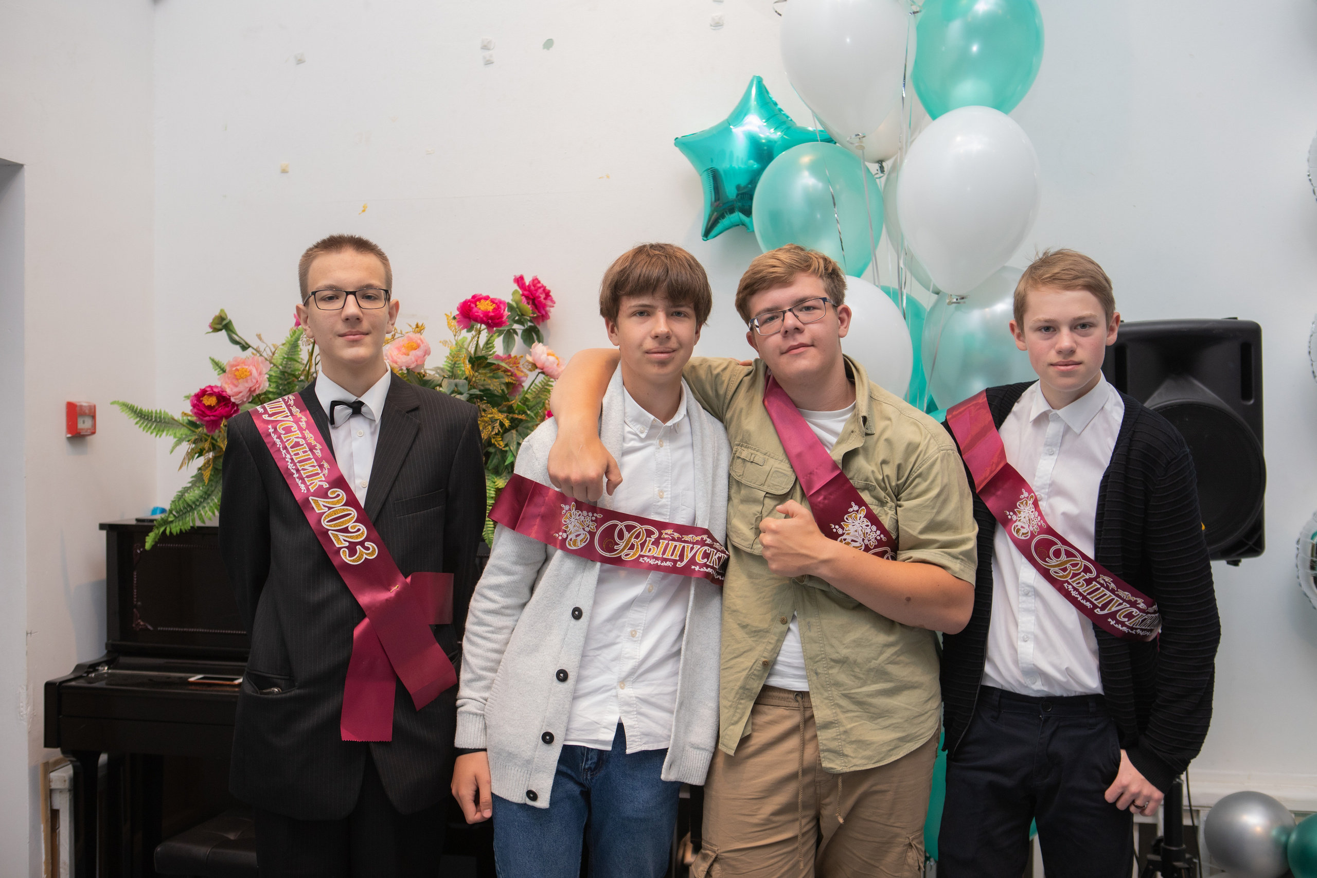 9 класс / Школа № 14 / Выпускной / г. Пушкино. Детский и семейный фотограф Мария Киселёва. Москва