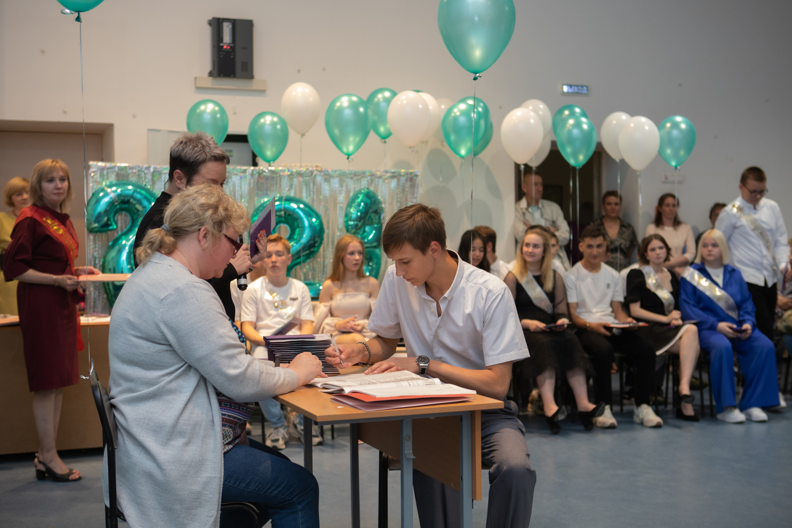 9 класс / Школа № 14 / Выпускной / г. Пушкино. Детский и семейный фотограф Мария Киселёва. Москва