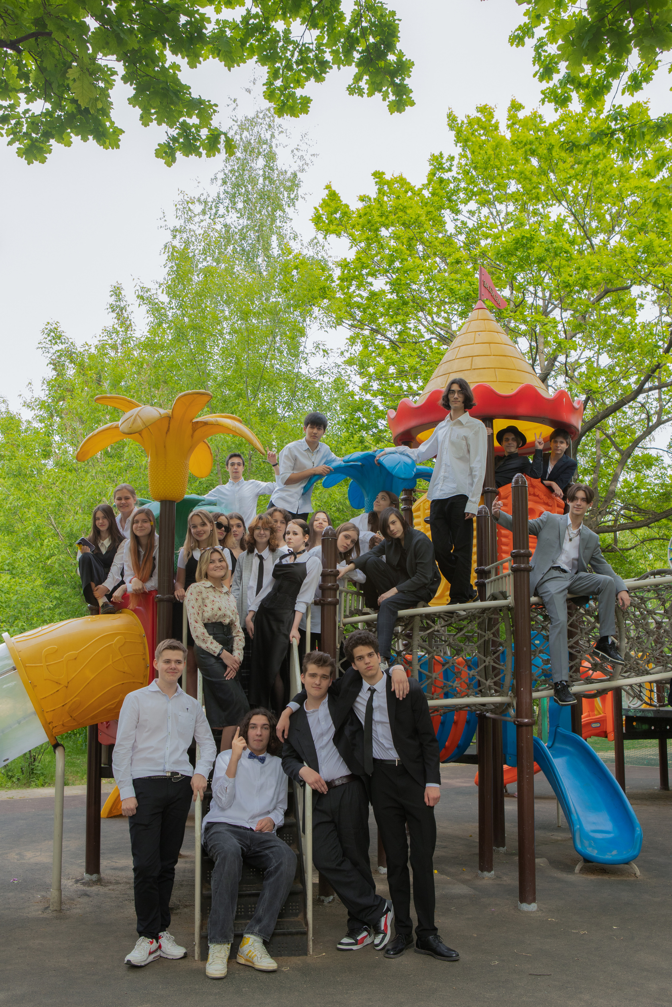 9 класс / Последний звонок /Школа № 1584 / г. Москва. Детский и семейный фотограф Мария Киселёва. Москва