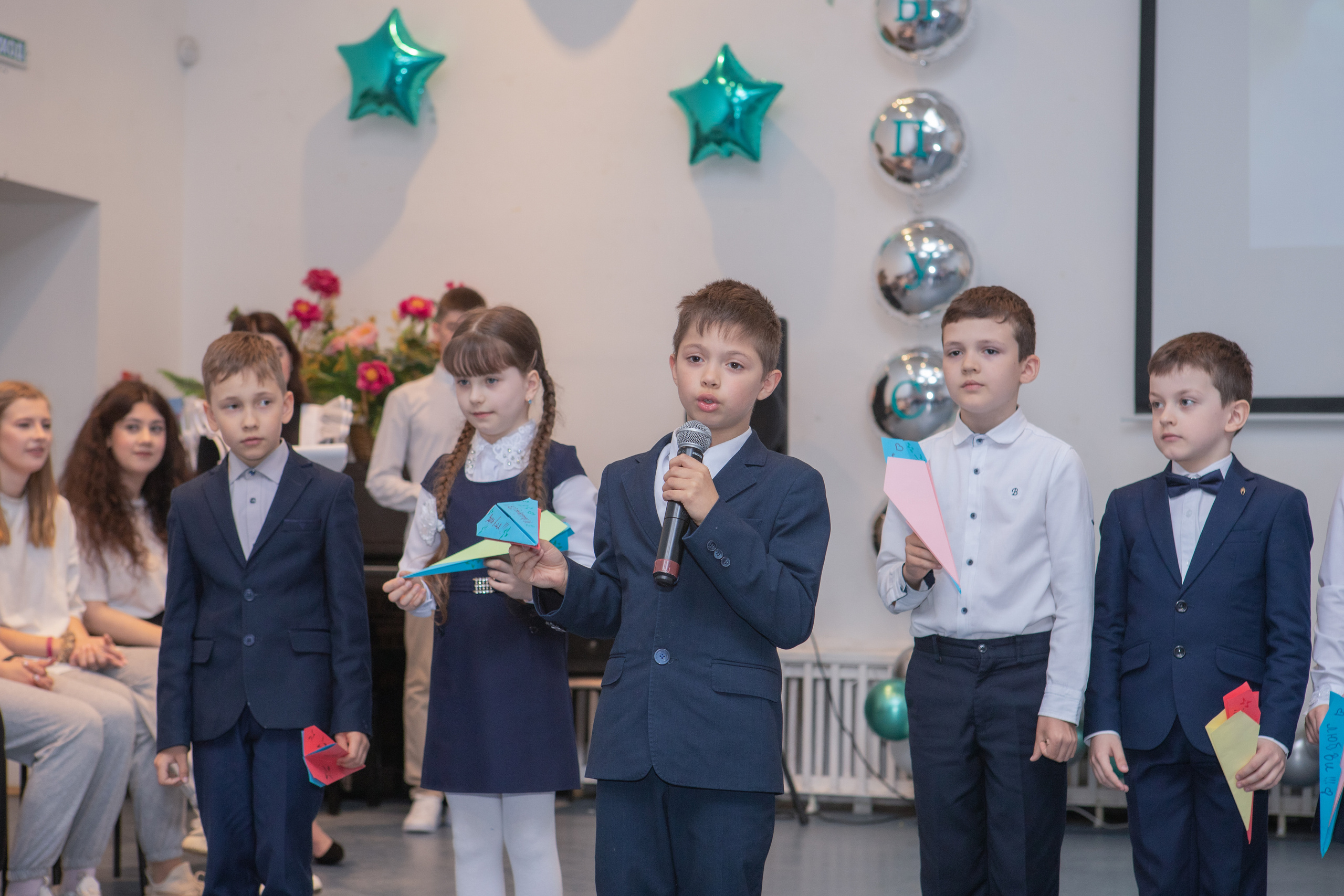 11 класс / Школа № 14 / Последний Звонок / г. Пушкино. Детский и семейный фотограф Мария Киселёва. Москва