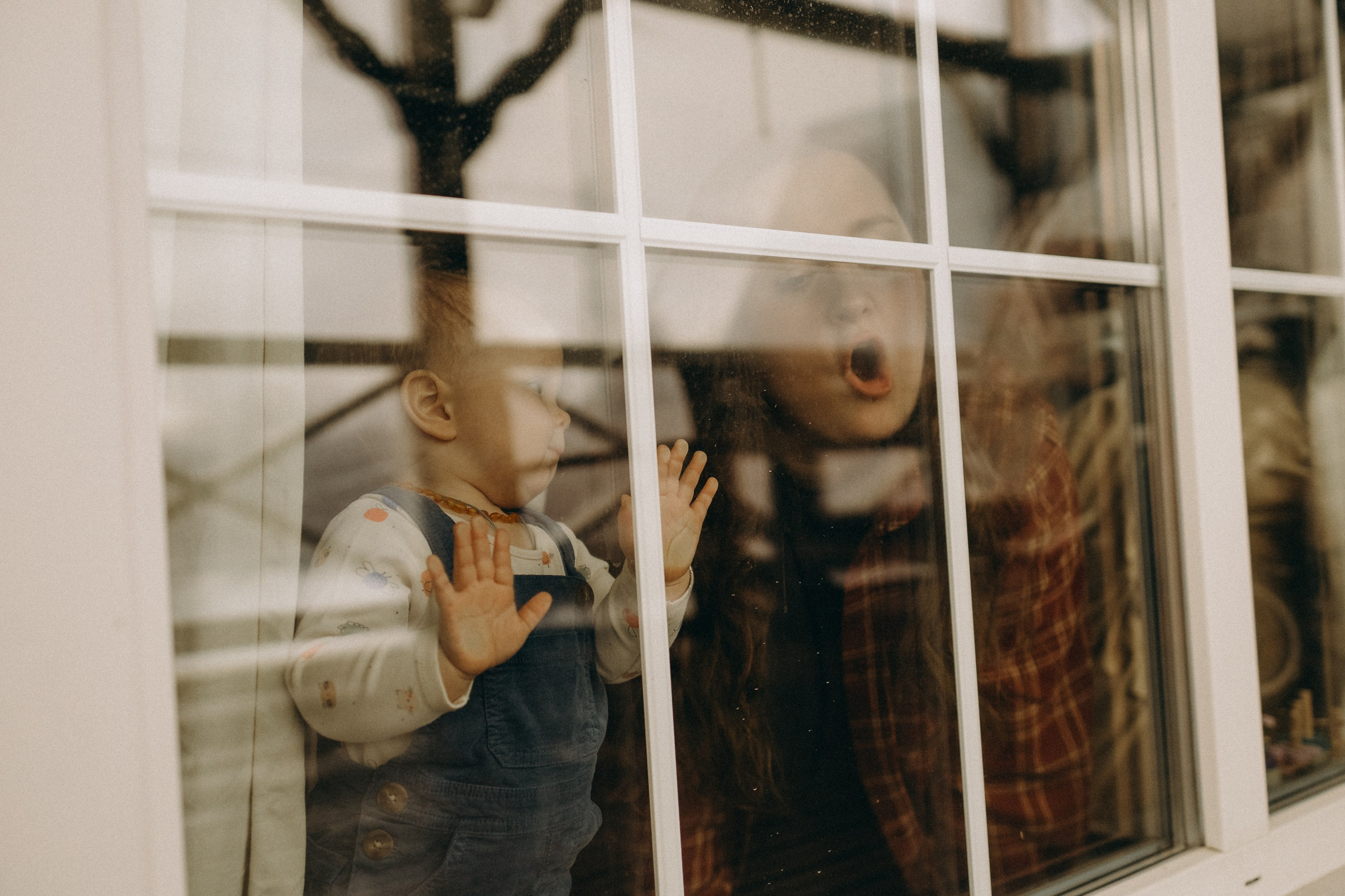 Катя, Антон, Таня, Бакс. Главная