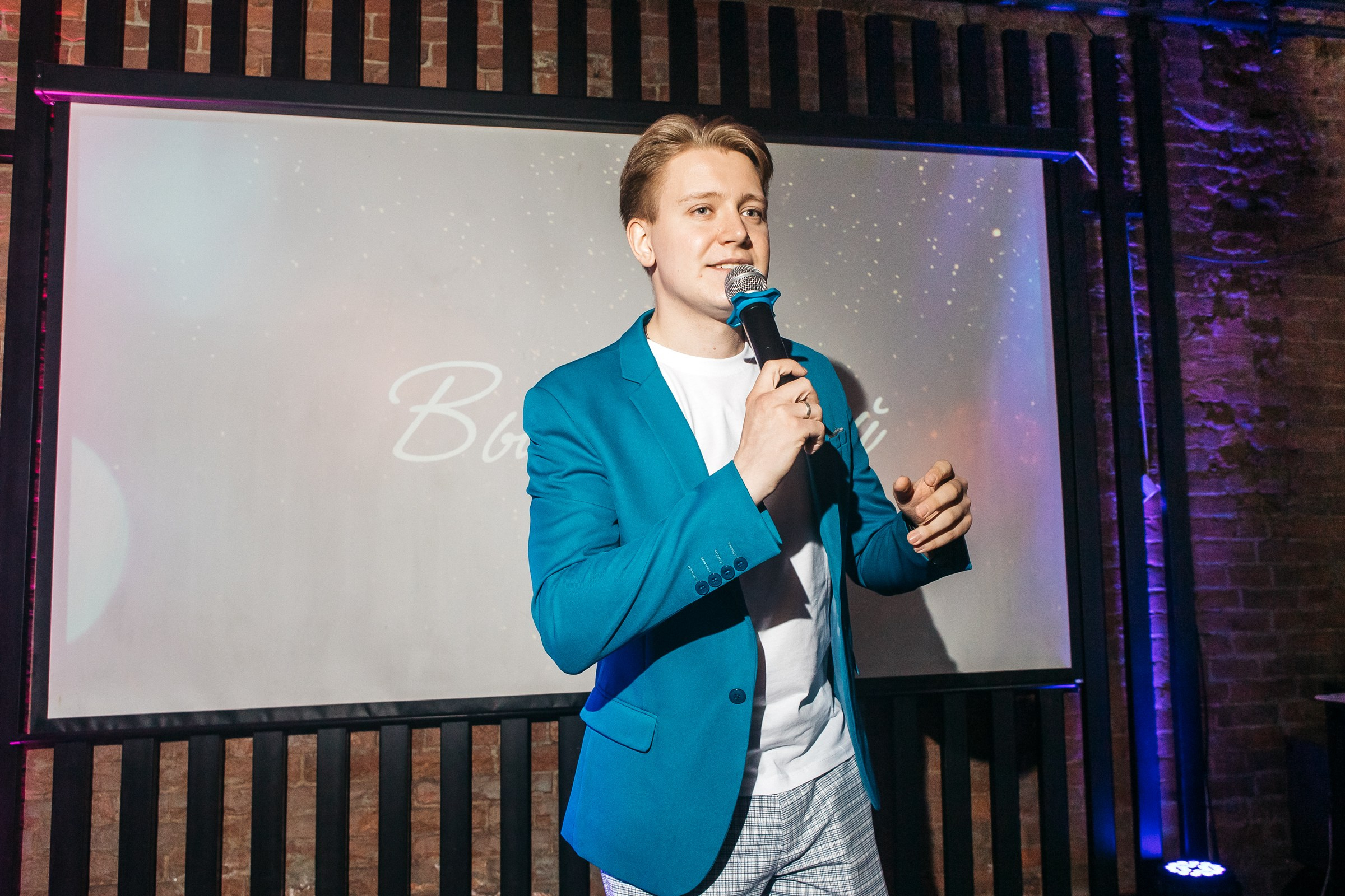 Репортажный фотограф на выпускной Питер