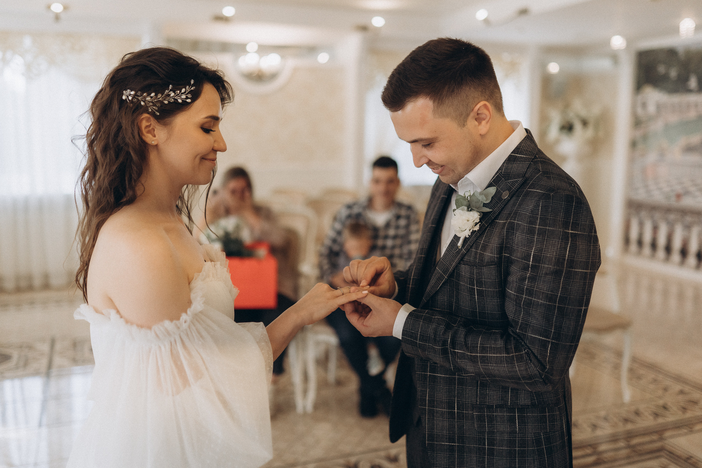 Ксюша и Степа|Пушкин. Свадебный фотограф СПб Мадина Сафарян