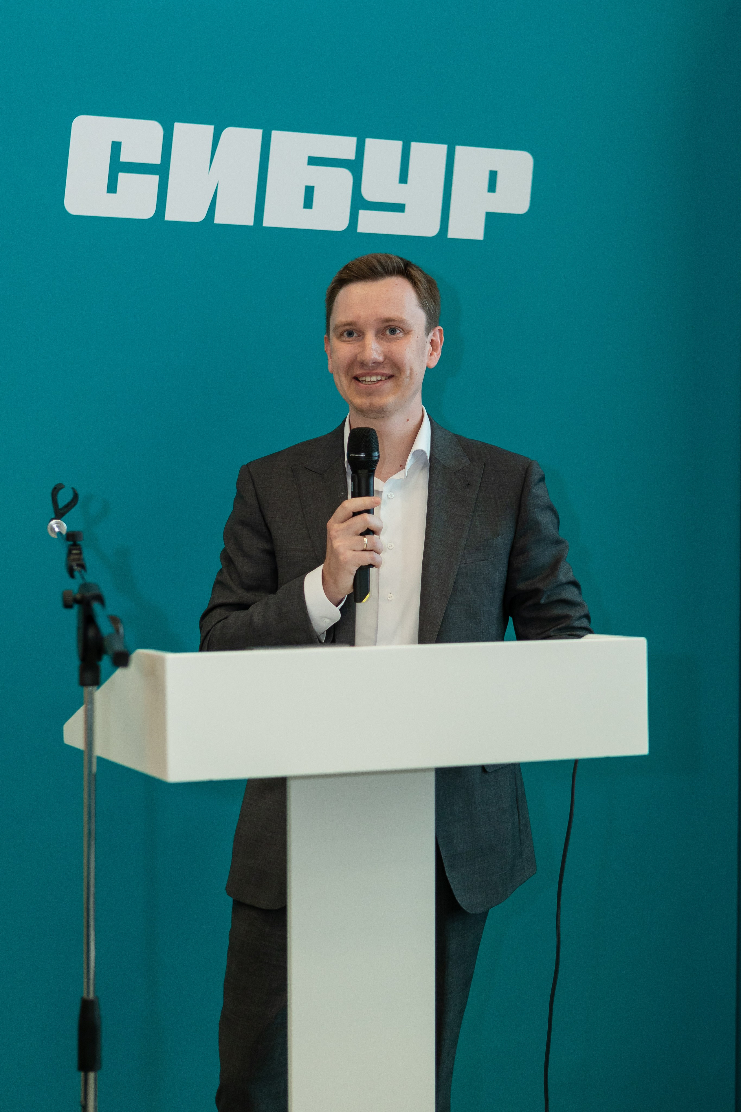 Гостевой визит в «зеленый» офис Сибур. Портретный творческий фотограф в Москве Надя Дудник