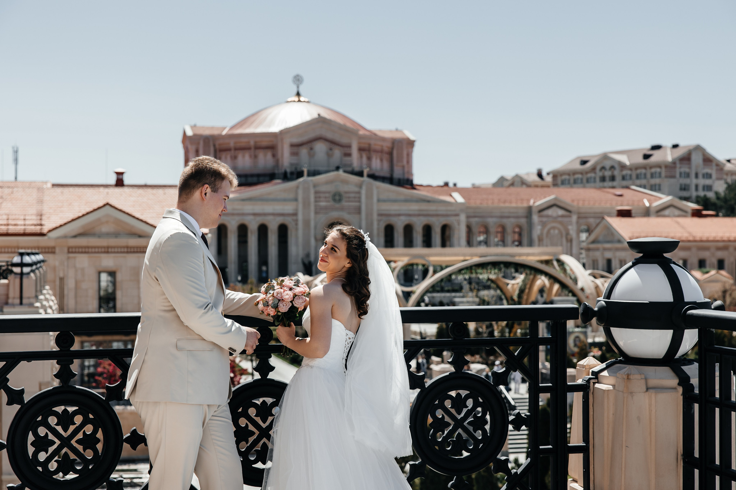 Сакура в Японском саду. Анонс свадьбы для Никиты и Марины. Свадебный фотограф в Крыму и Севастополе Ольга Баскакова