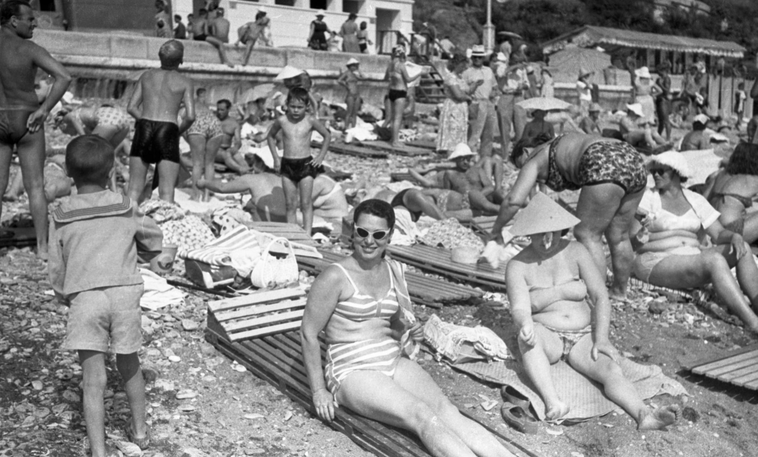 СААКОВЫ. Курортное дело