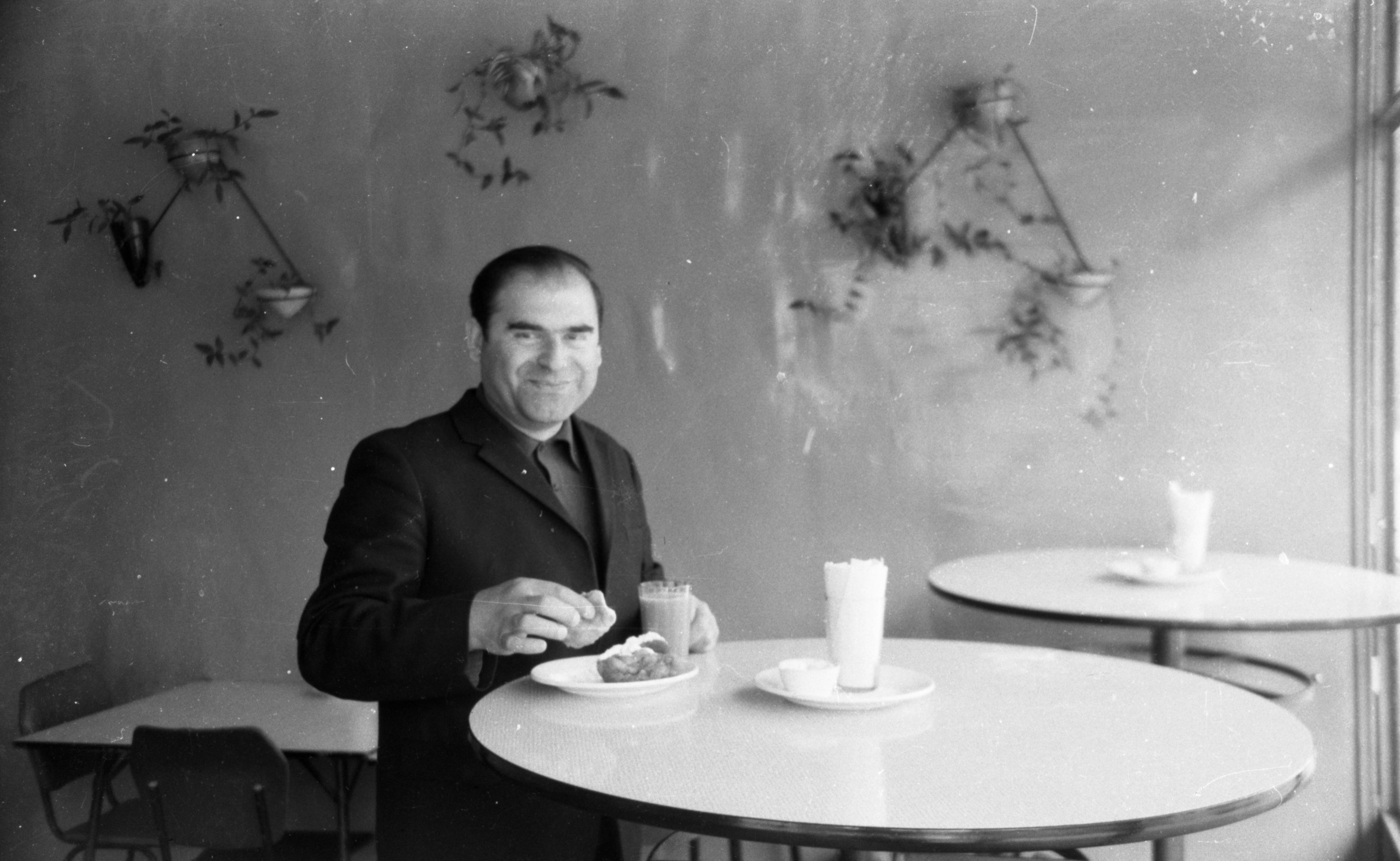 СААКОВЫ. Курортное дело