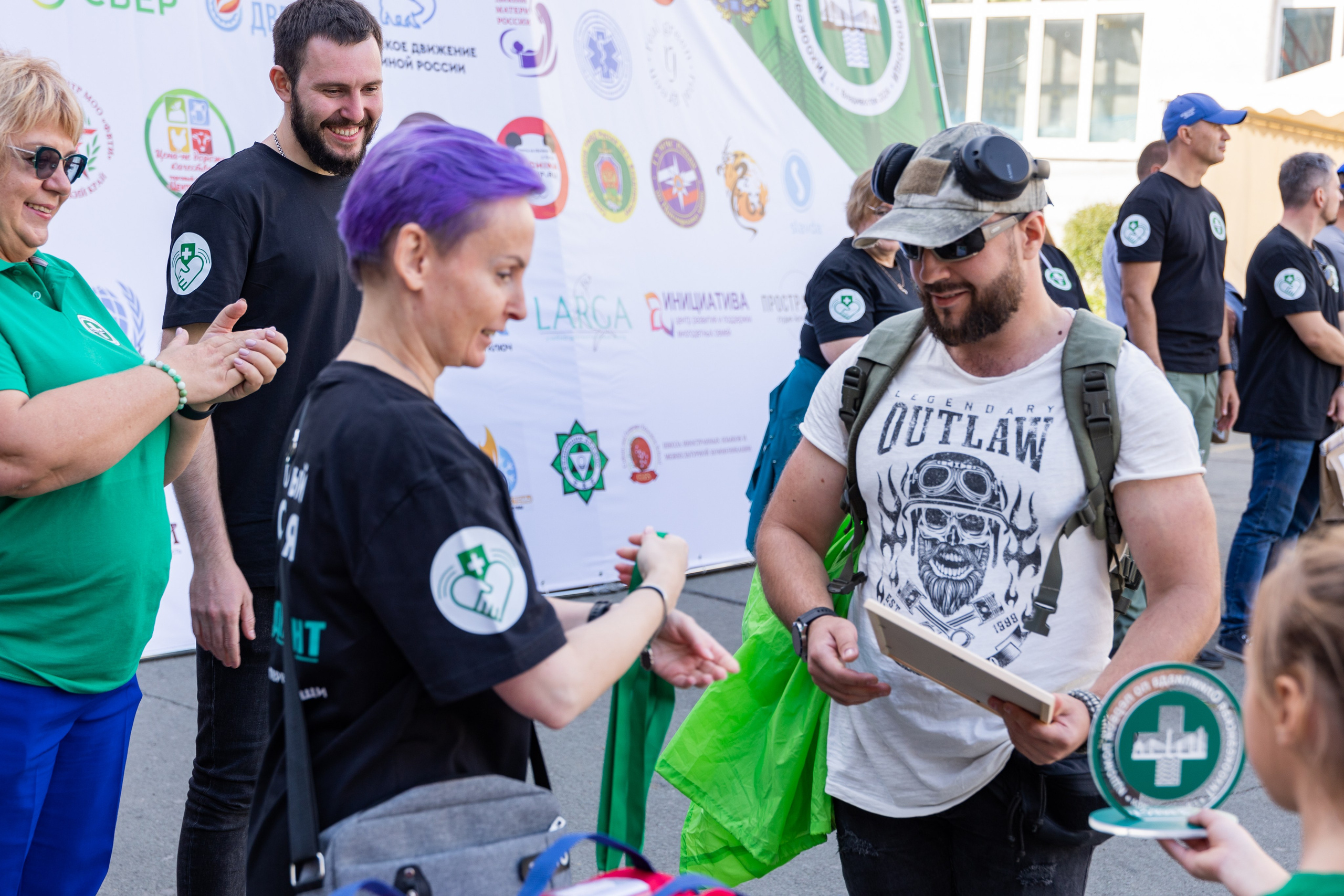 Олимпиада Первой помощи. Выпускные альбомы во Владивостоке