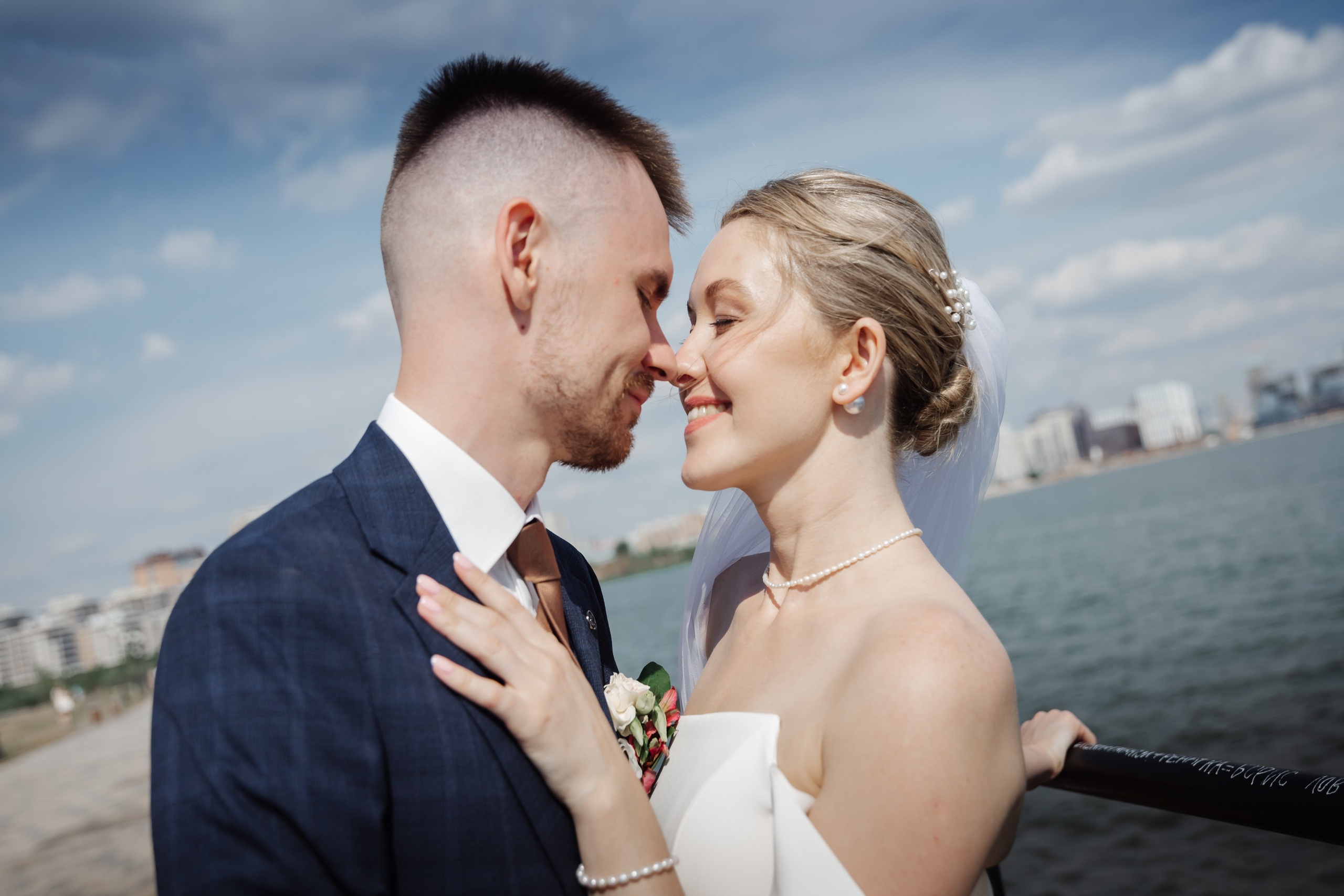 Свадебная съёмка. Люксмедиа — это команда фотографов и видеографов. Город Казань. Дамир Сафин