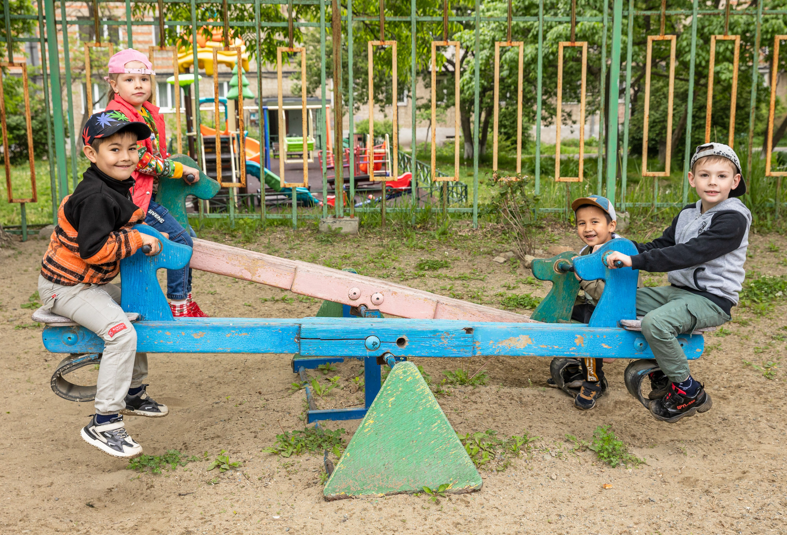 Репортажно-постановочная съемка в саду. Детский семейный фотограф в г. Находка Ольга Коваленко, фотостудия Memories