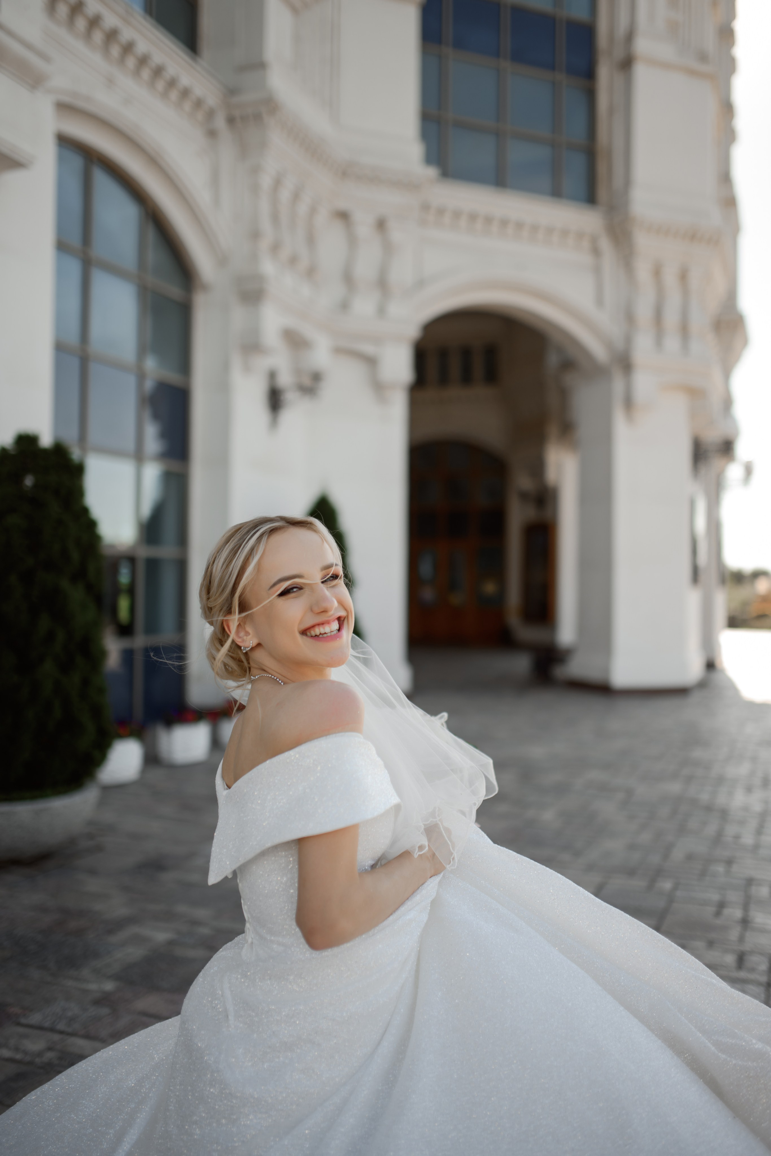 B & A. Свадебный фотограф в г. Астрахань. Так же выезжаю в другие города