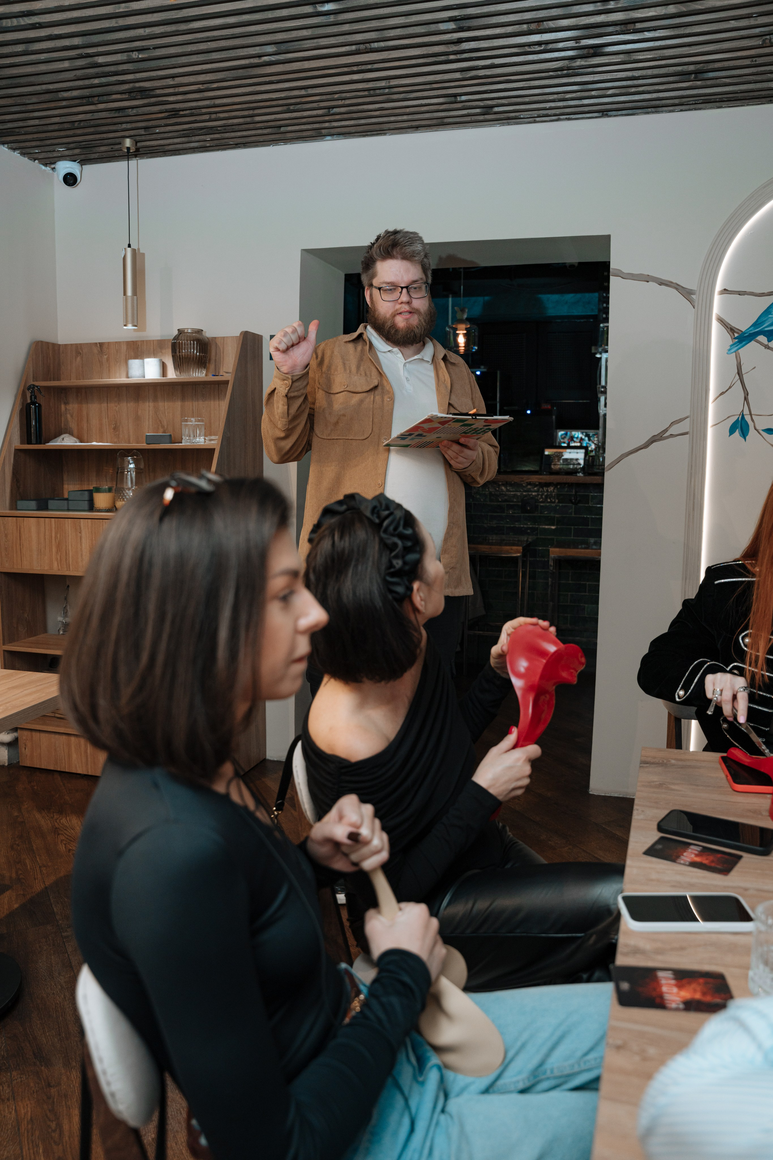 Мафия. Бар FINCH. ЖЕНСКИЙ КЛУБ LAXMI. Портретный фотограф в Санкт-Петербурге Дмитриева Наталия