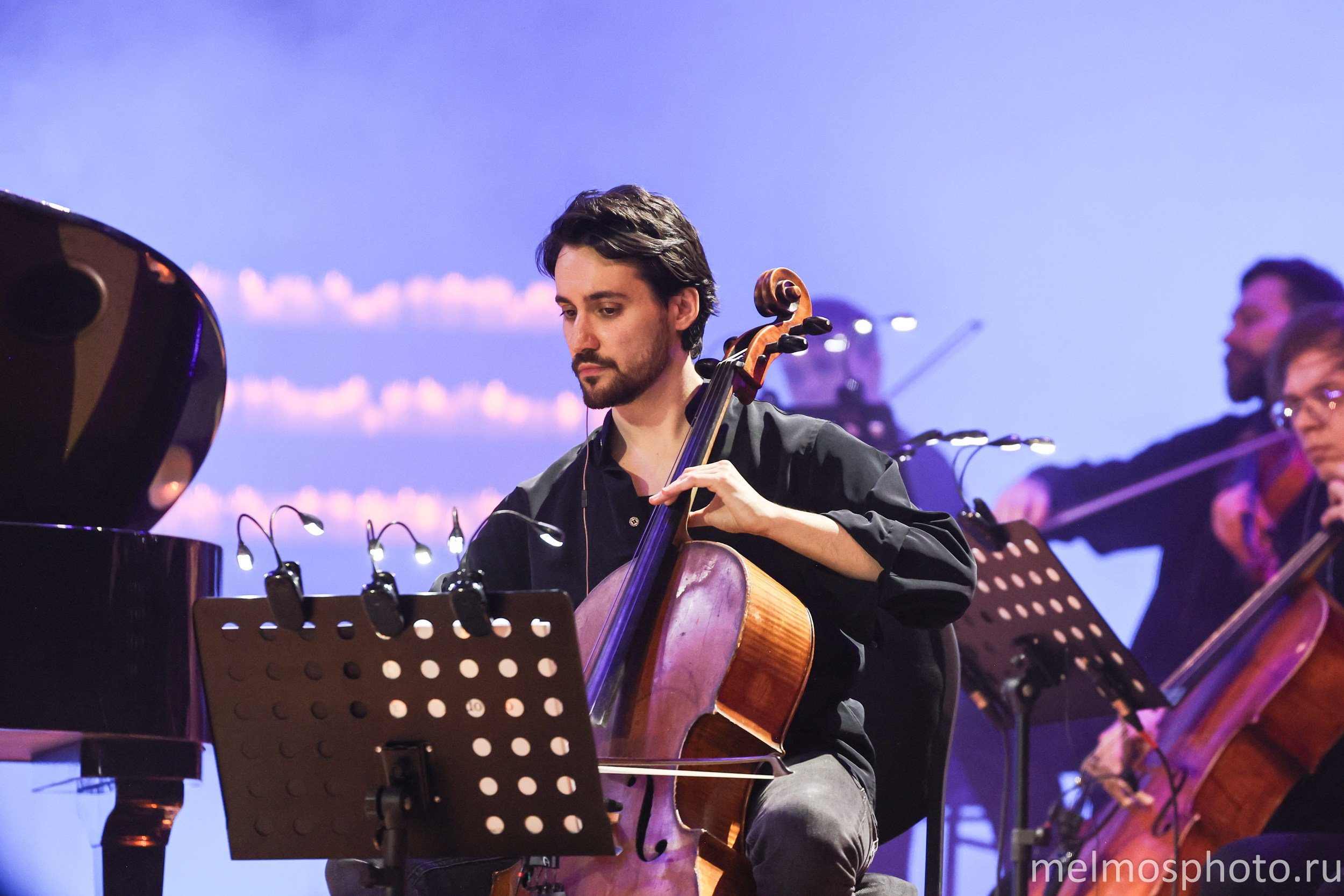 Experience I Imperial Orchestra «Шоу саундреков.Людовико Эйнауди.». Reportage, architectural, fine art photographer Lena Melnikova in Moscow
