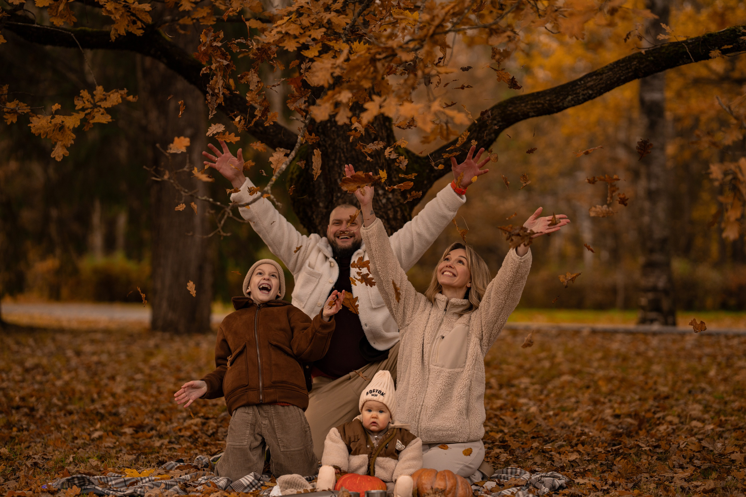 Осенняя теплая история в Зеленогорске. Семейный и портретный фотограф в Санкт-Петербурге Татьяна Гримоть