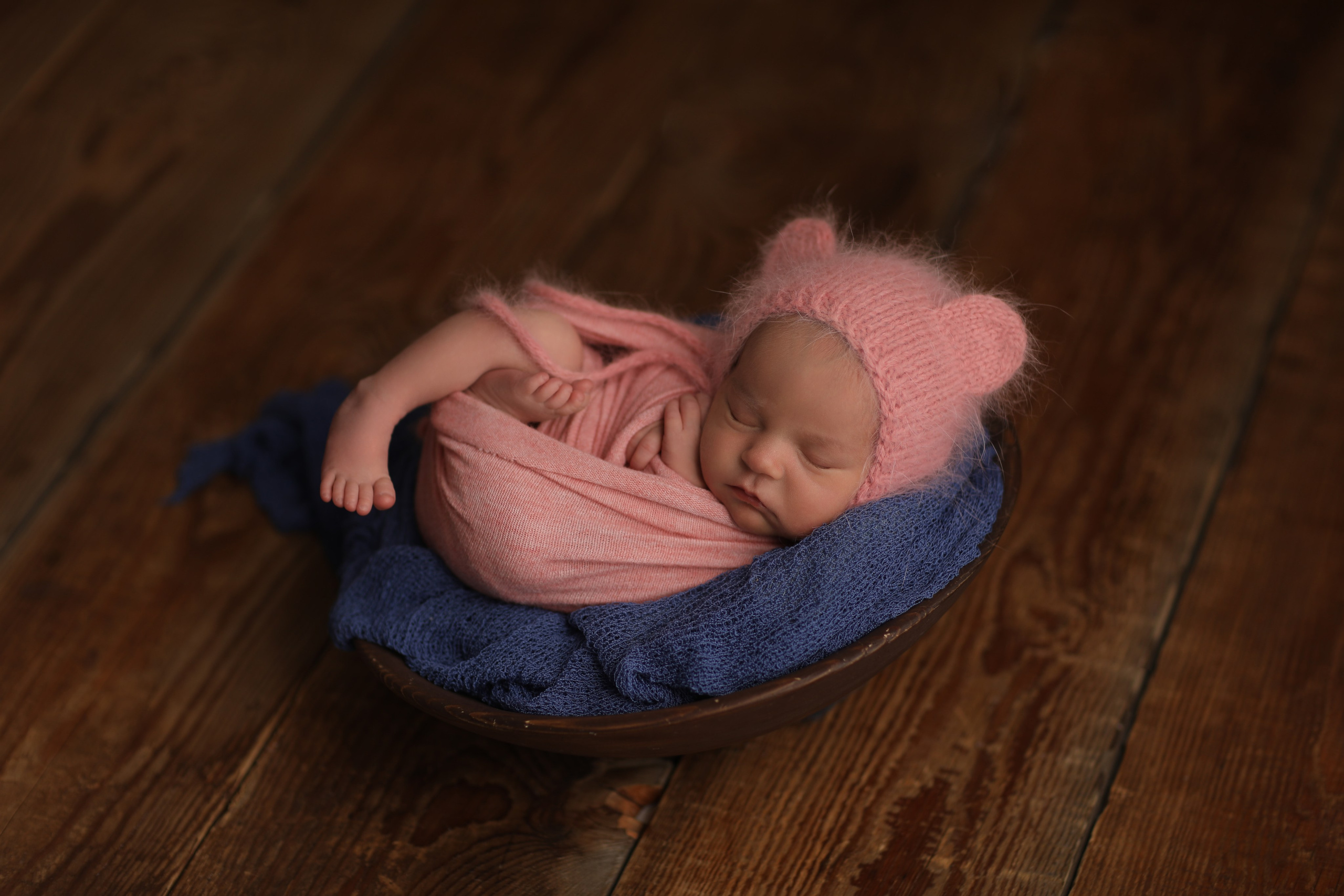 PH @anna_molodykh_newborn.almaty. Retoucher Aleksmokh