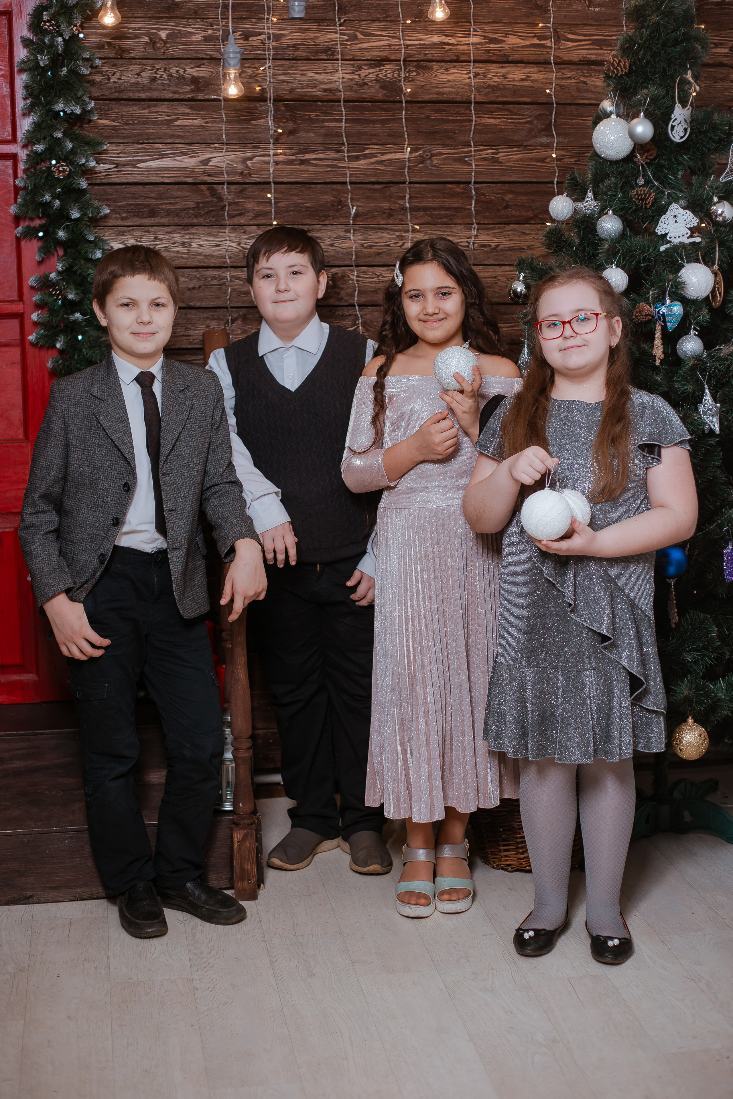 Новогодняя съемка в студии. Студия выпускных альбомов Остров