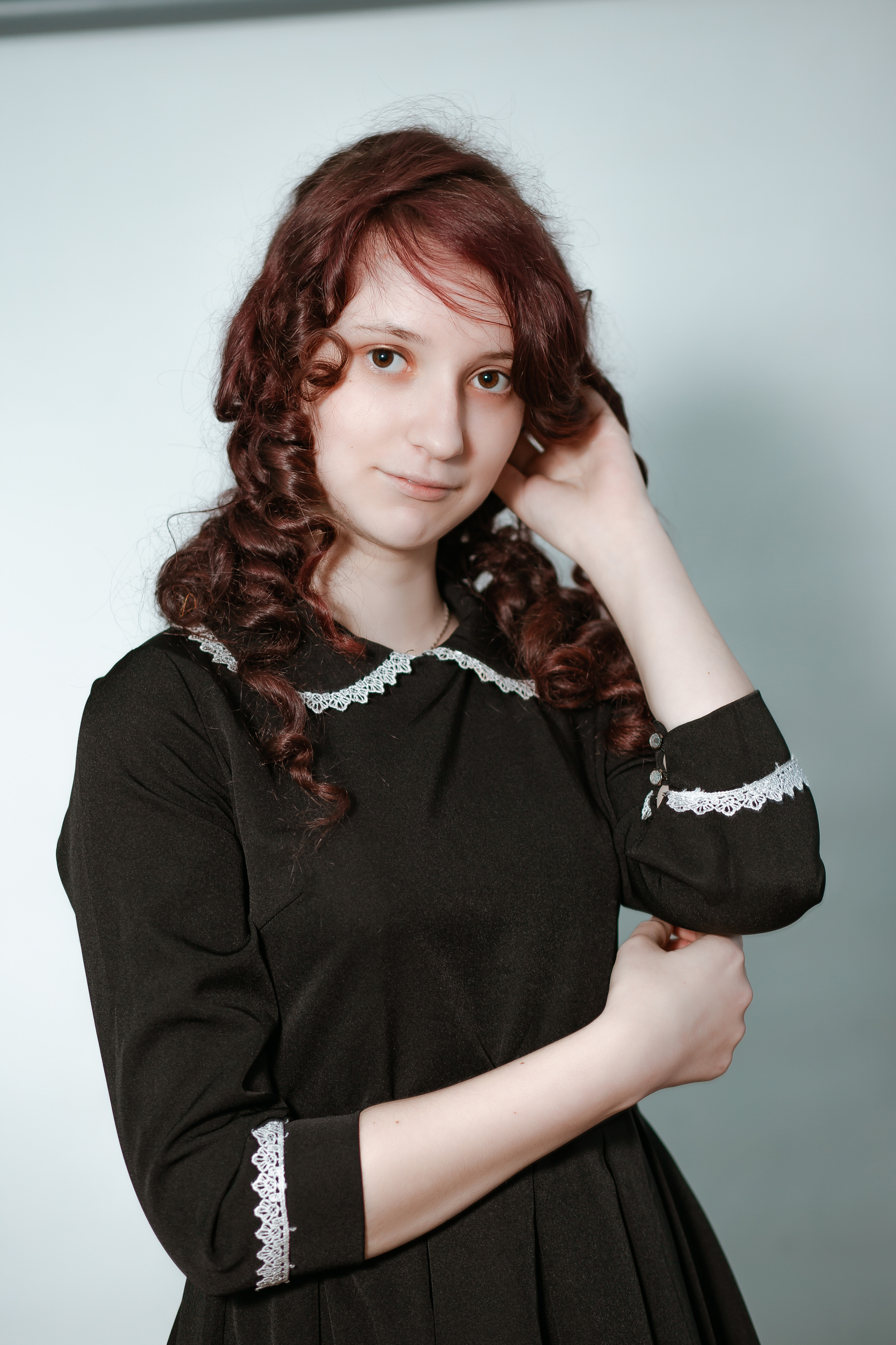 Средняя школа, 9 класс. Студия выпускных альбомов Остров