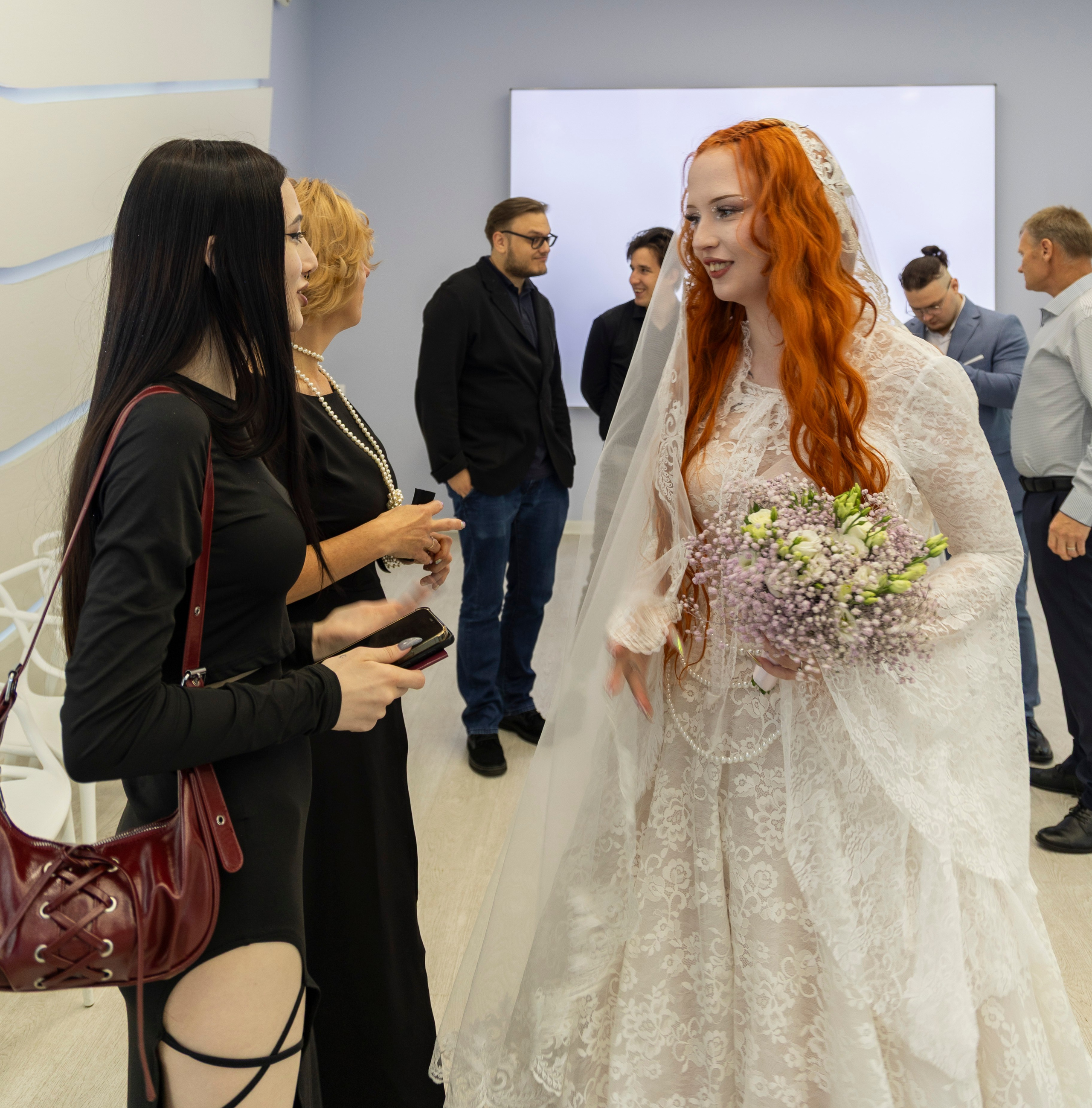 Свадебная фотосессия свадебный фотограф Татьяна Марсуверских свадебная фотопрогулка Москва Жуковский. Фотограф для маркетплейсов, фотоуслуги в Жуковском Татьяна Марсуверских