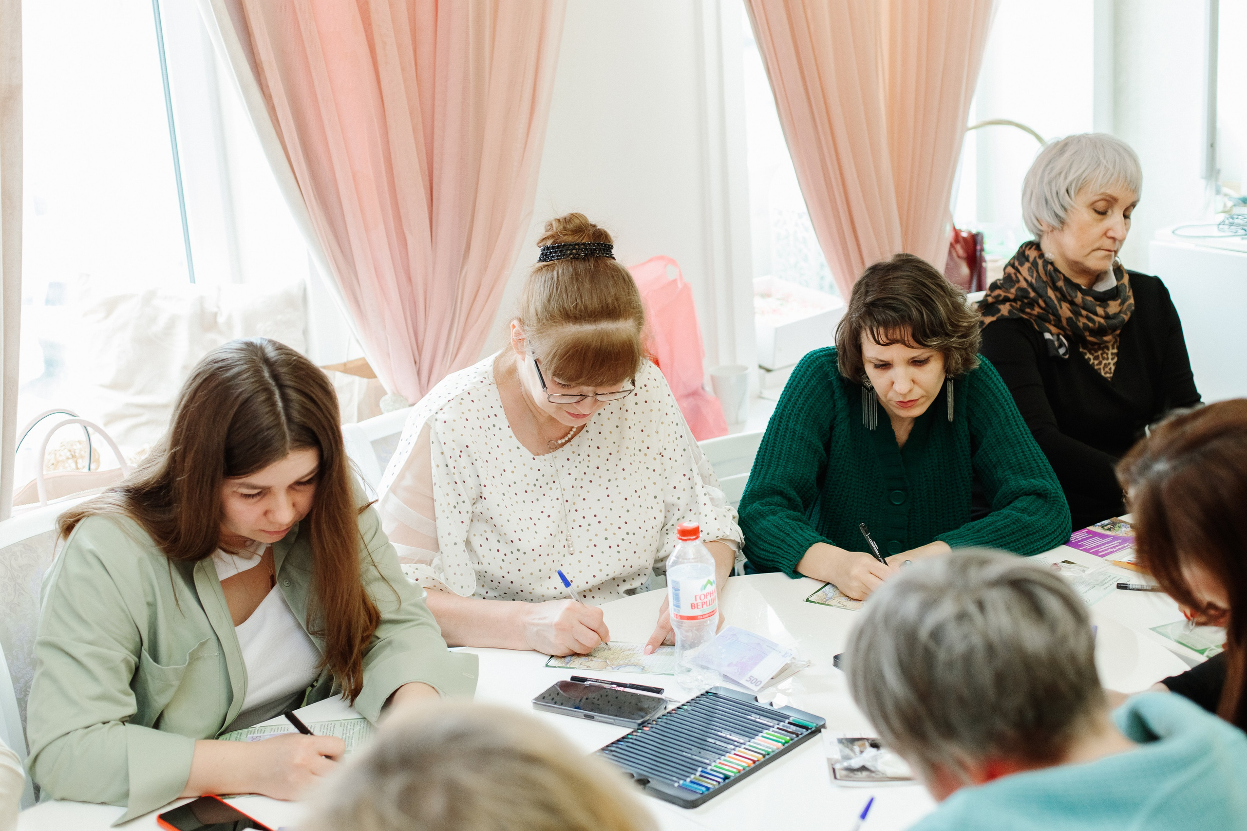 Нейро-нетворкинг. Контентный фотограф в Перми Натали Кытманова