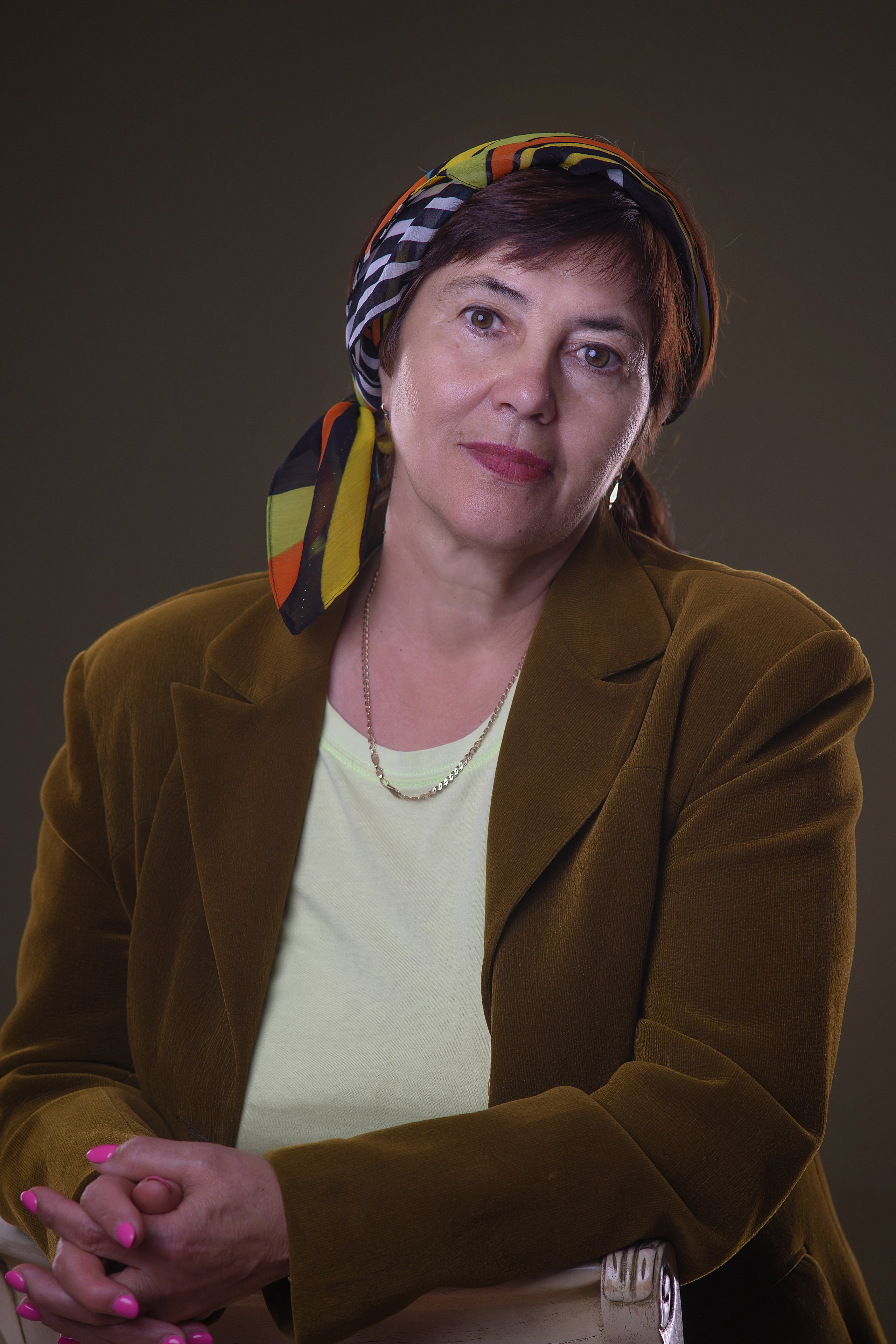 Студийные женские портреты. Главная