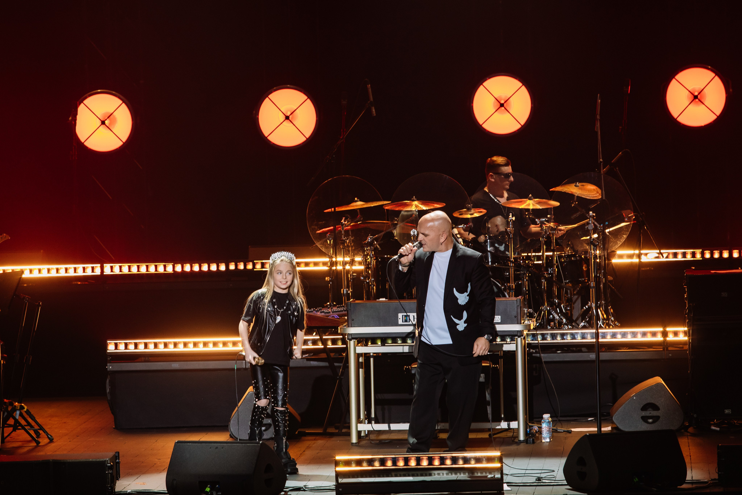 Концерт группы «Непара» в Крокус Сити Холл. Фотограф в Москве Яна Полосина