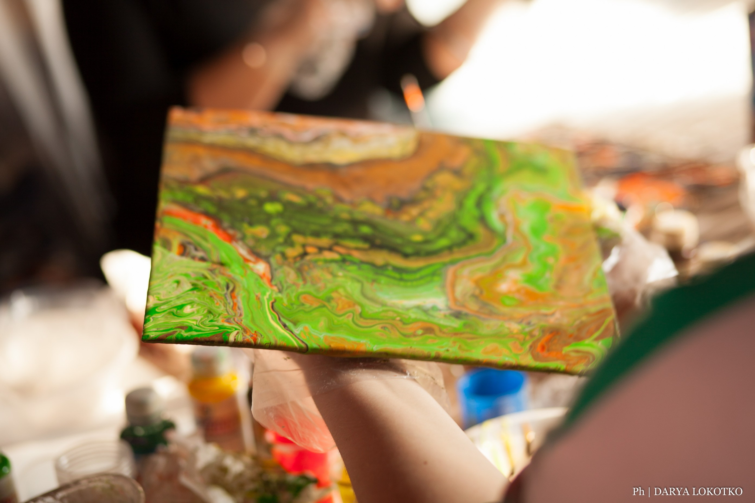 Мастер класс Fluid Art. Фотограф Дарья Локотко в Красноярске