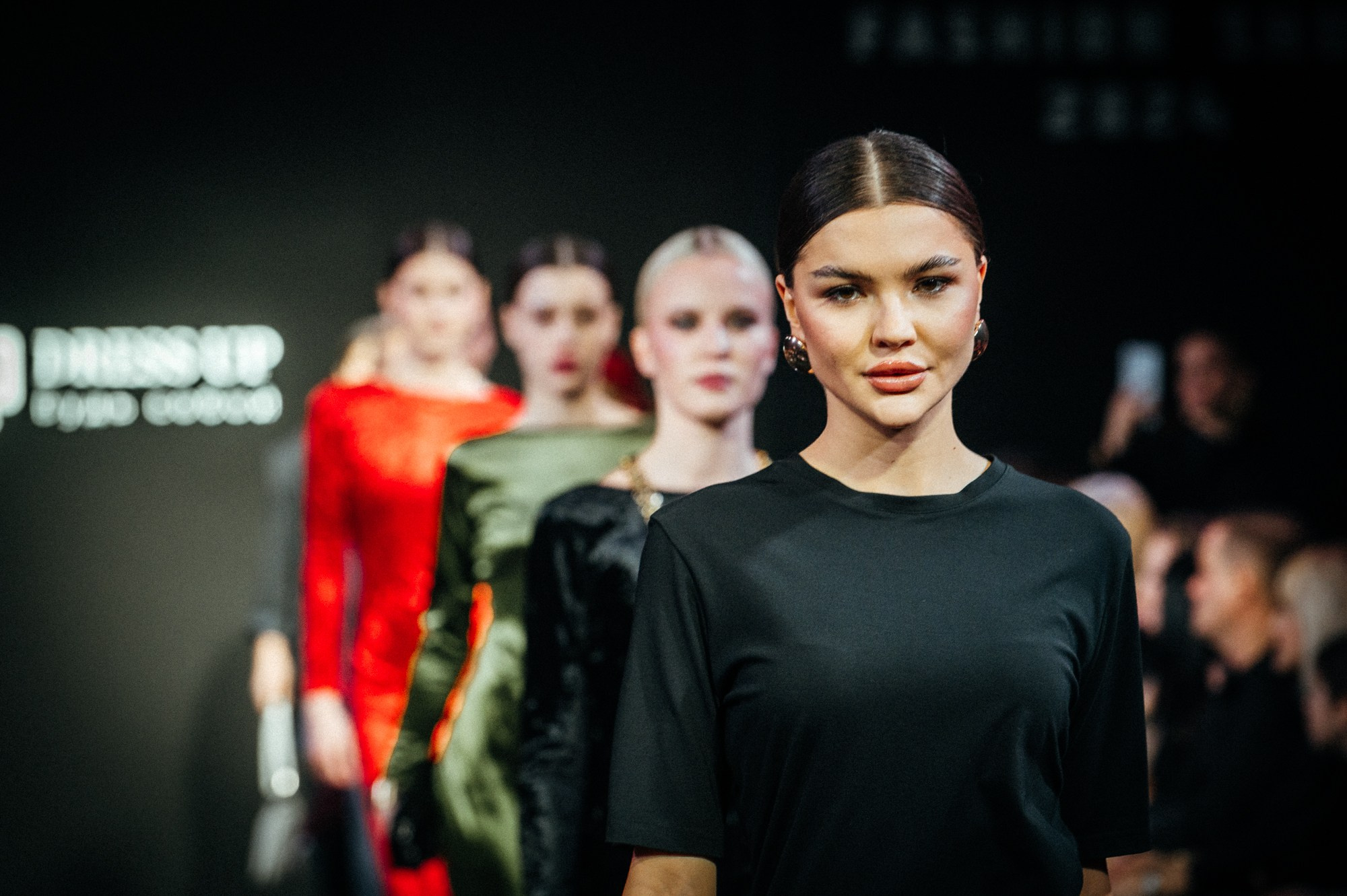 Ionika Fashion Show. Сайт фотографа Данилы Пащенко