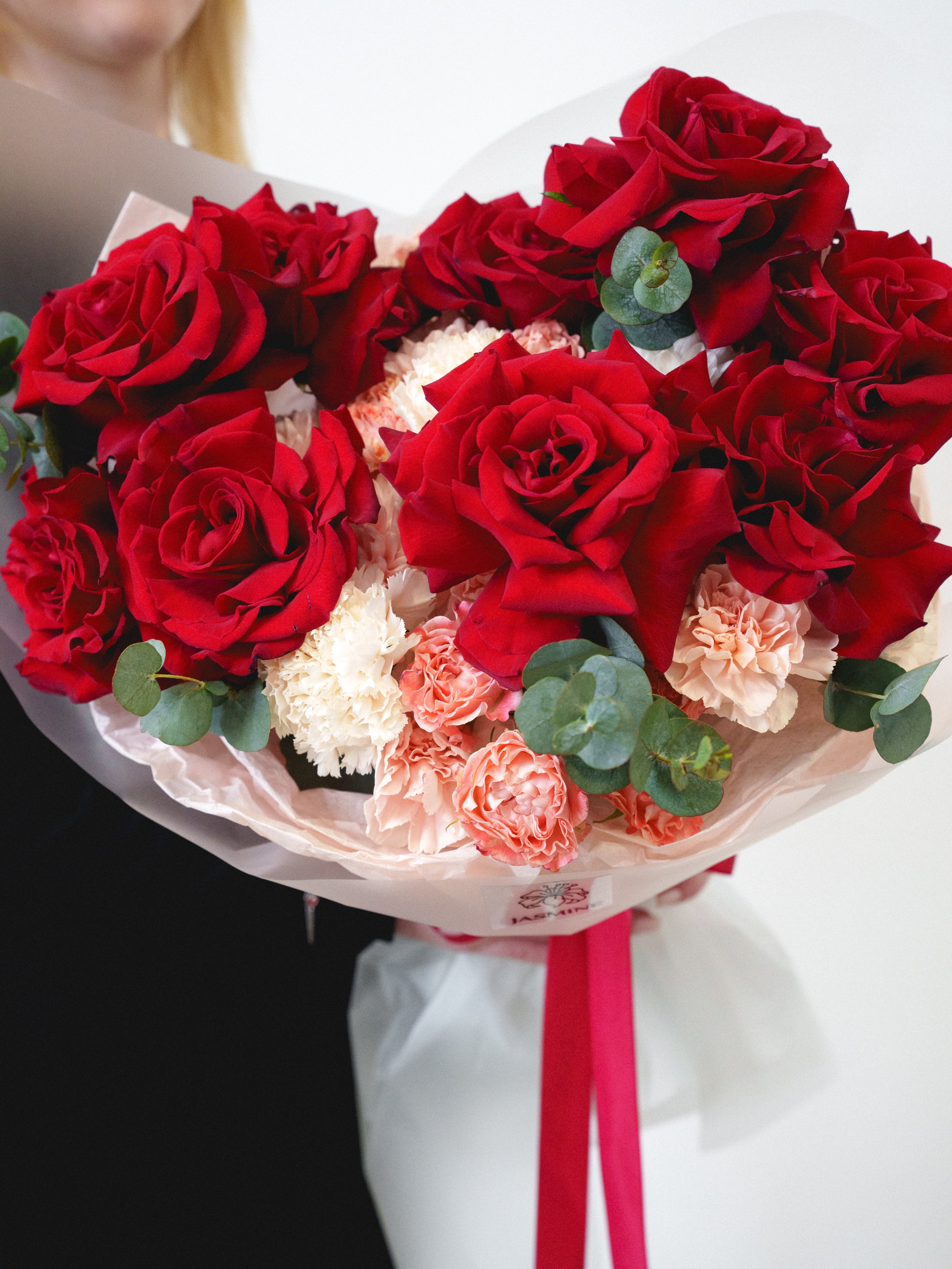 Цветы (контент к 14 февраля). Иван Упоров — фотограф, рилсмейкер чебоксары