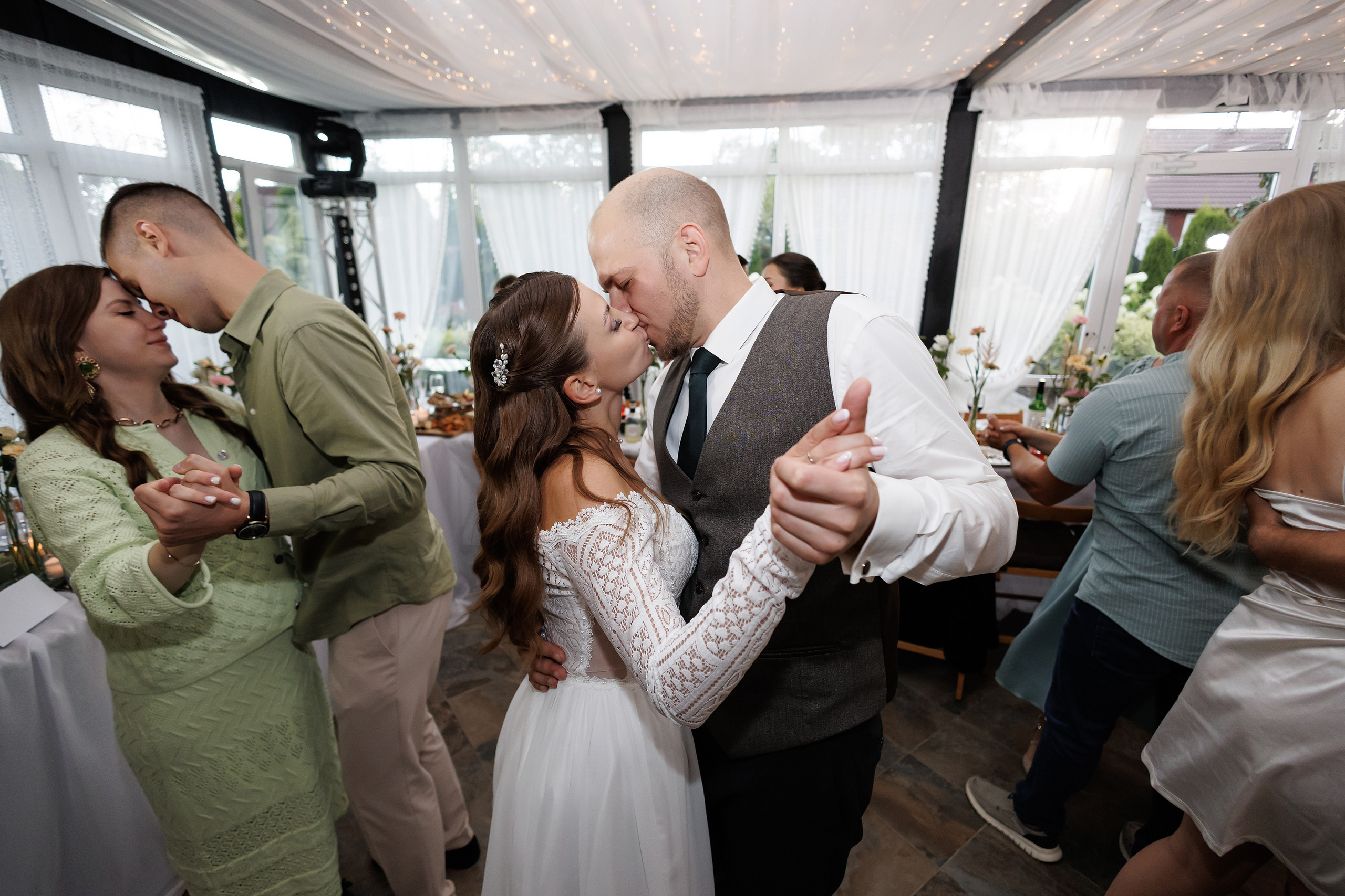 Ирина и Роман. Свадебный фотограф в Пскове и Санкт-Петербурге | Анна Голикова