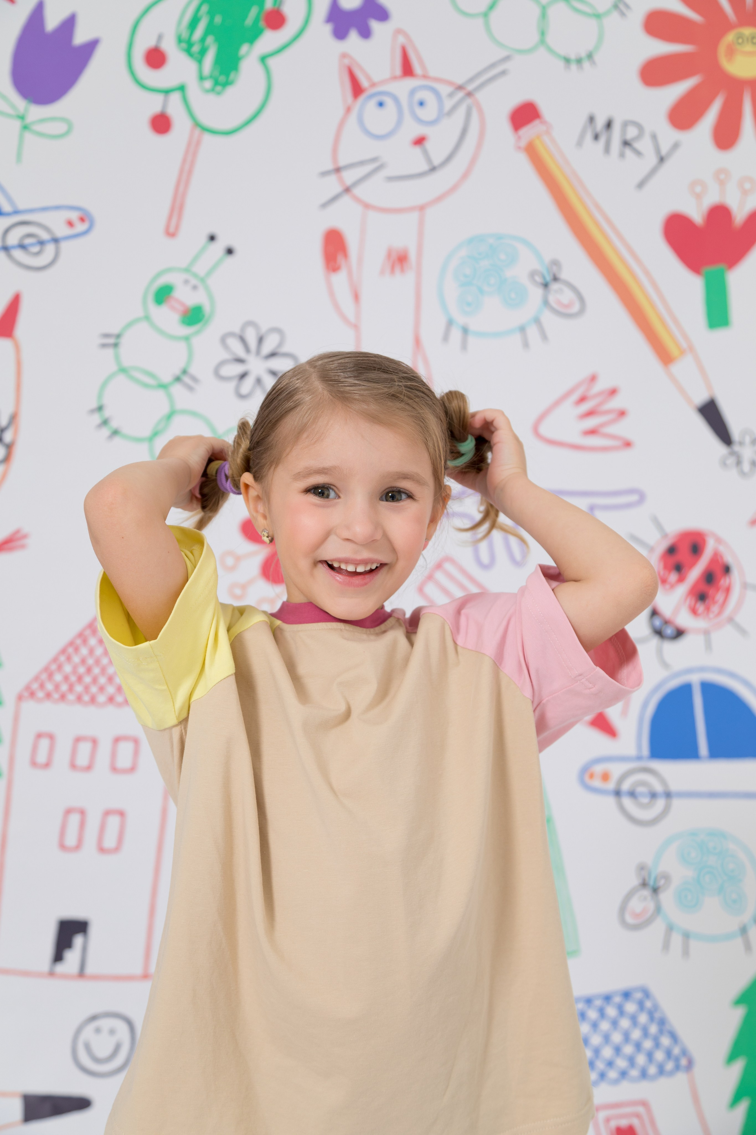 Имиджевая и каталожная съёмка для бренда детских пазлов. Детский и контент фотограф Надя Волкова Санкт-Петербург