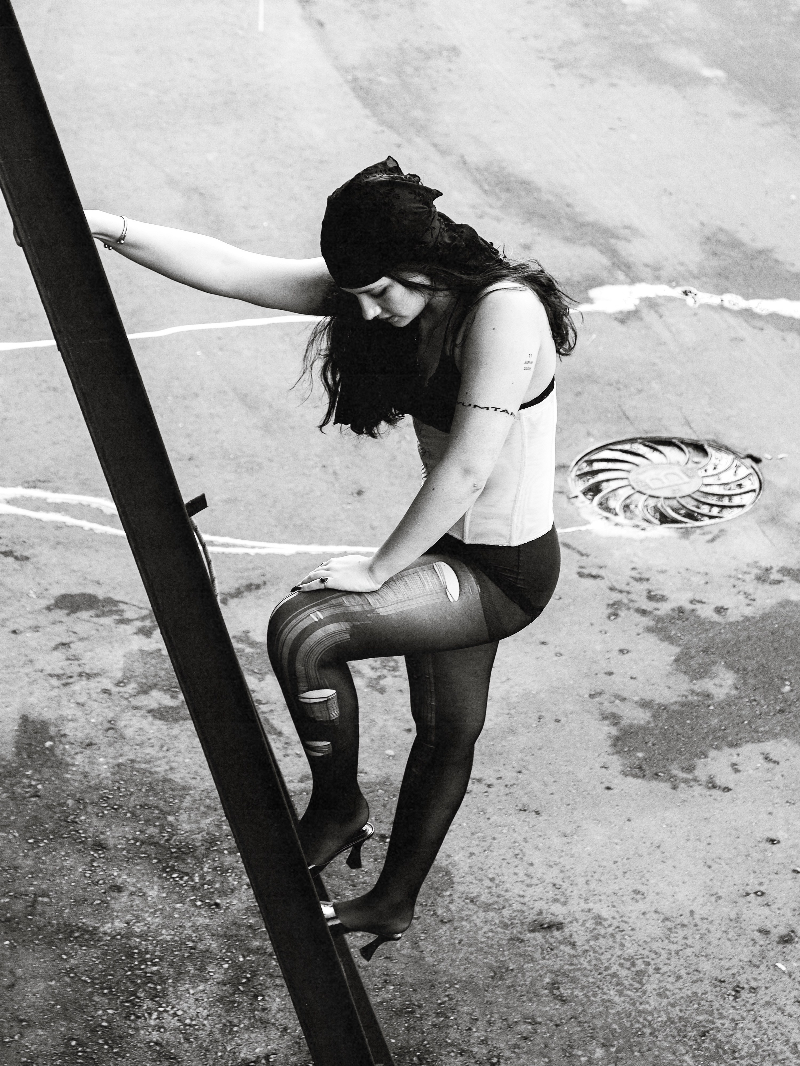 Street. Nicole — photographer