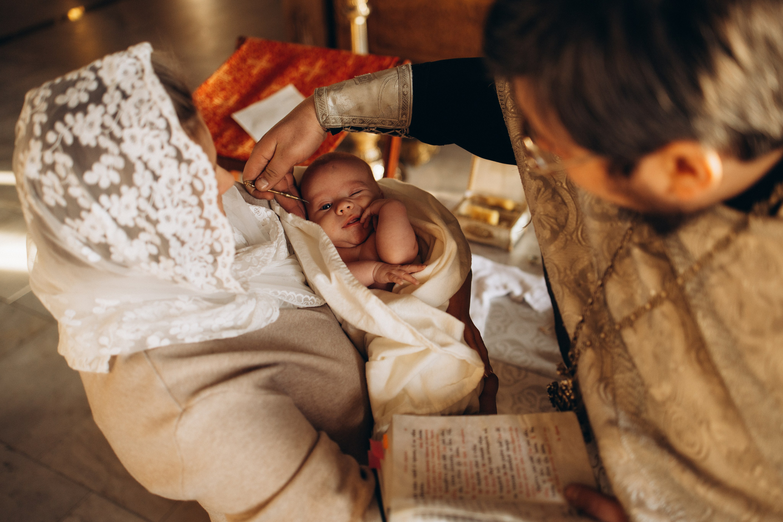 Таинство Крещения. Фотограф Ханты-Мансийск