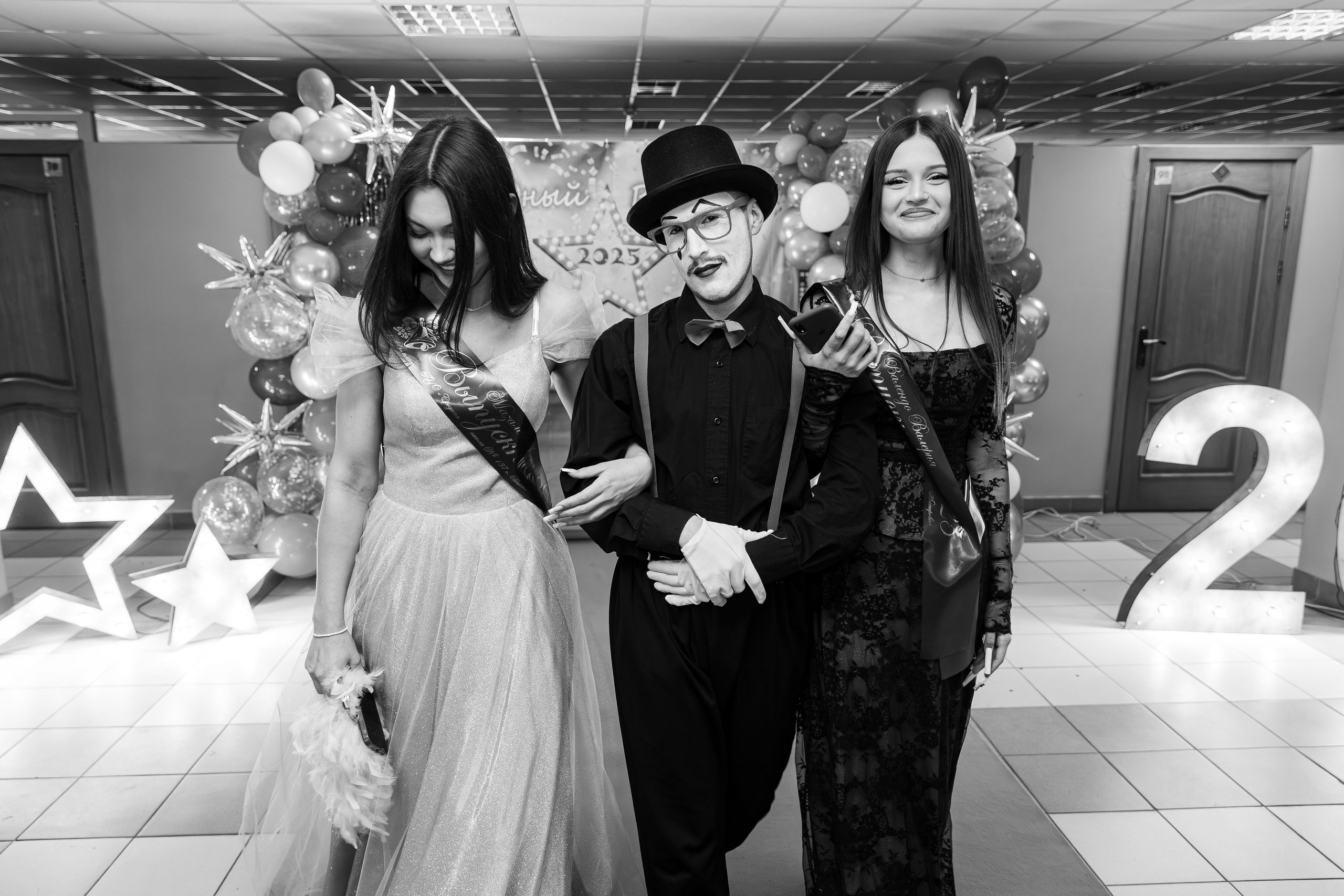 Выпускной 2025. Репортажный фотограф Минск ❘ Костецкий Илья ❘ Беларусь