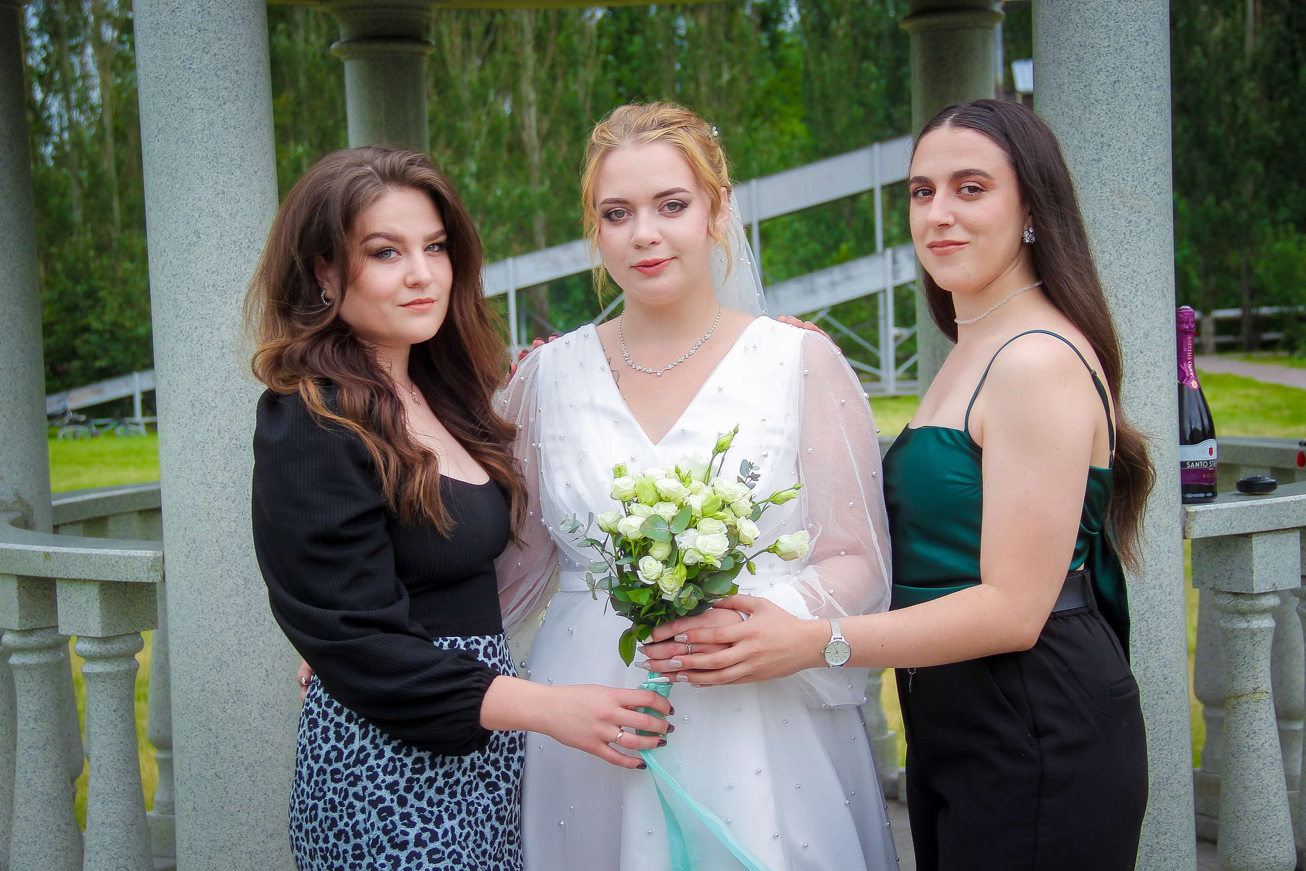 Свадебные фотосессии Барнаул/ Алейск. Выпускные альбомы для школ и Детских садов в Барнауле /Выпускные/Свадебные/Детские/Семейные и др. виды съёмок /Фотограф Вера Валейко