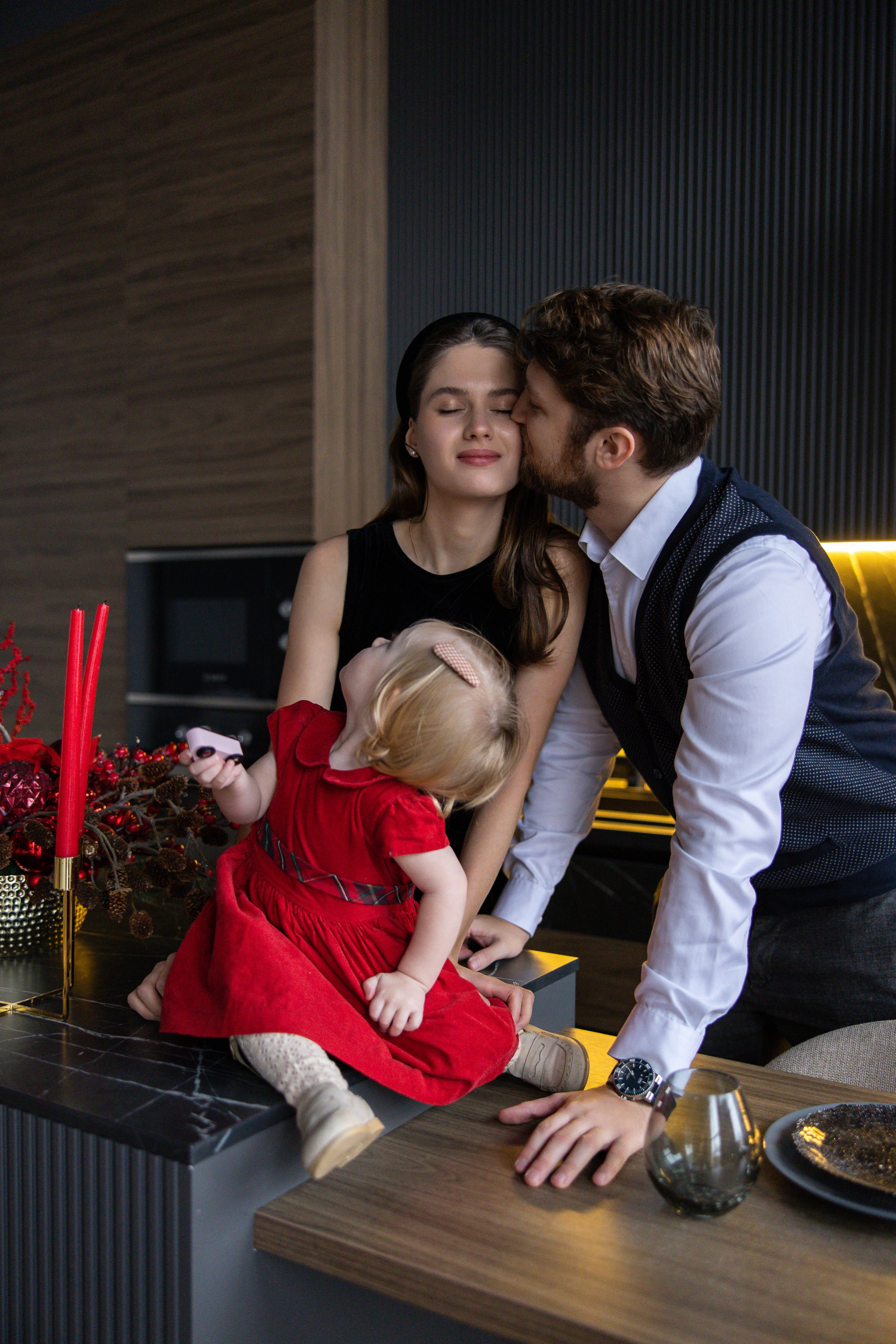 Надя, Арсений и Соня. Свадебный и семейный фотограф Москва Назарова Ольга