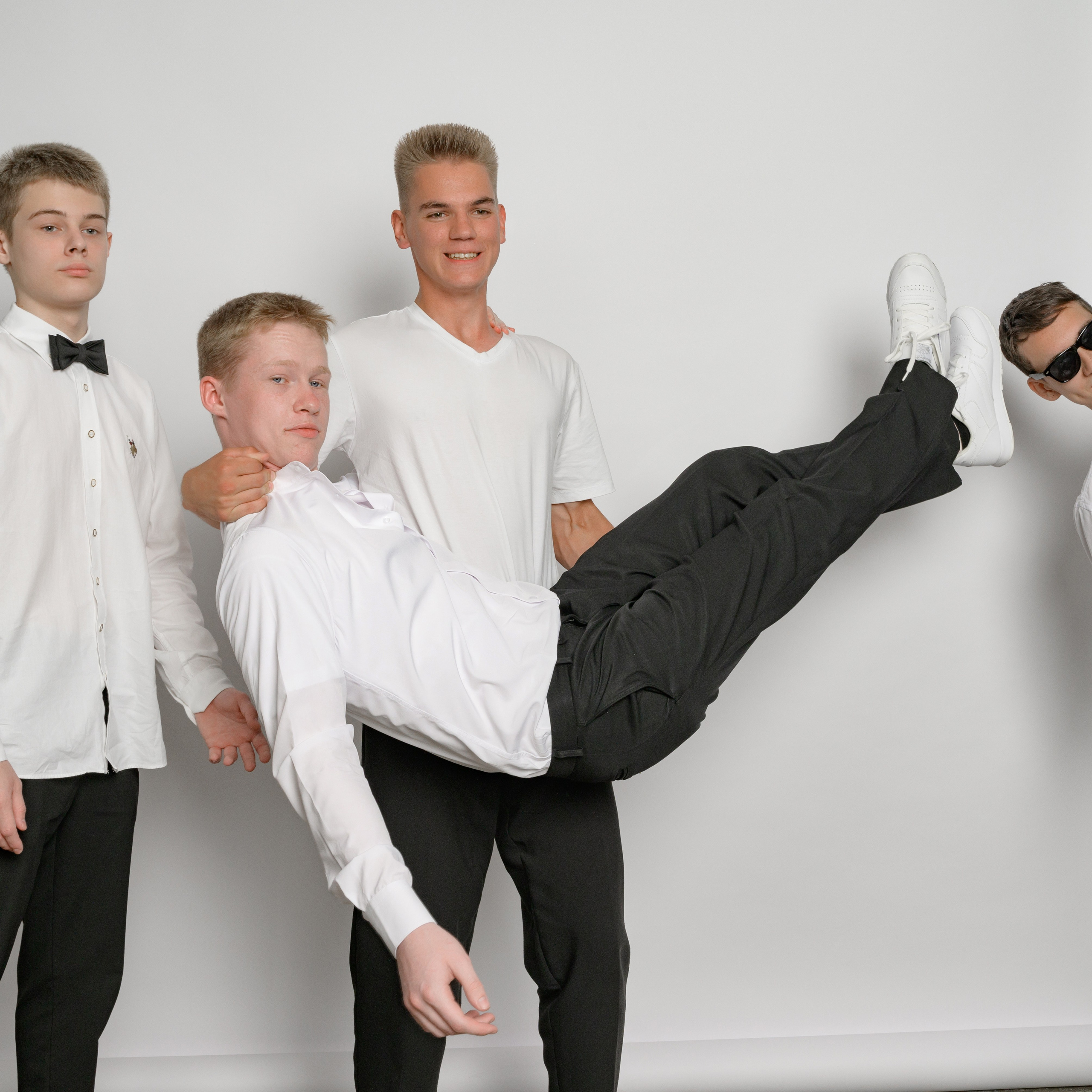 Фотографии. Выпускной альбом от Ильи. Воронеж