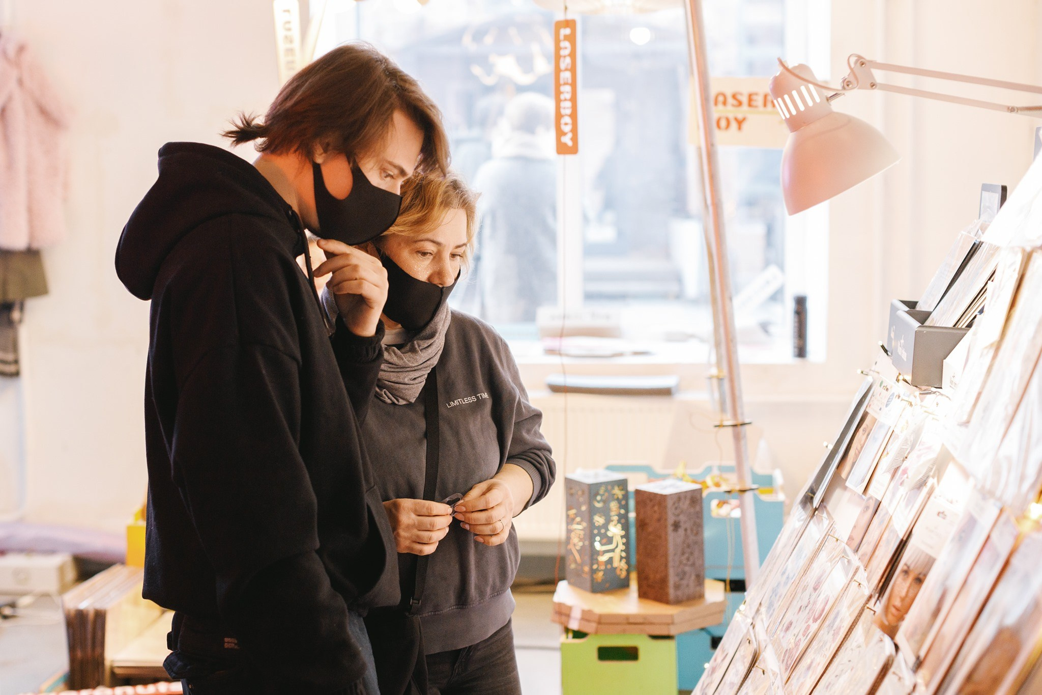 10–11 апреля 2021 на Трёхгорной мануфактуре / фото Иван Гущин. Фотоотчеты «Ламбада-маркета»