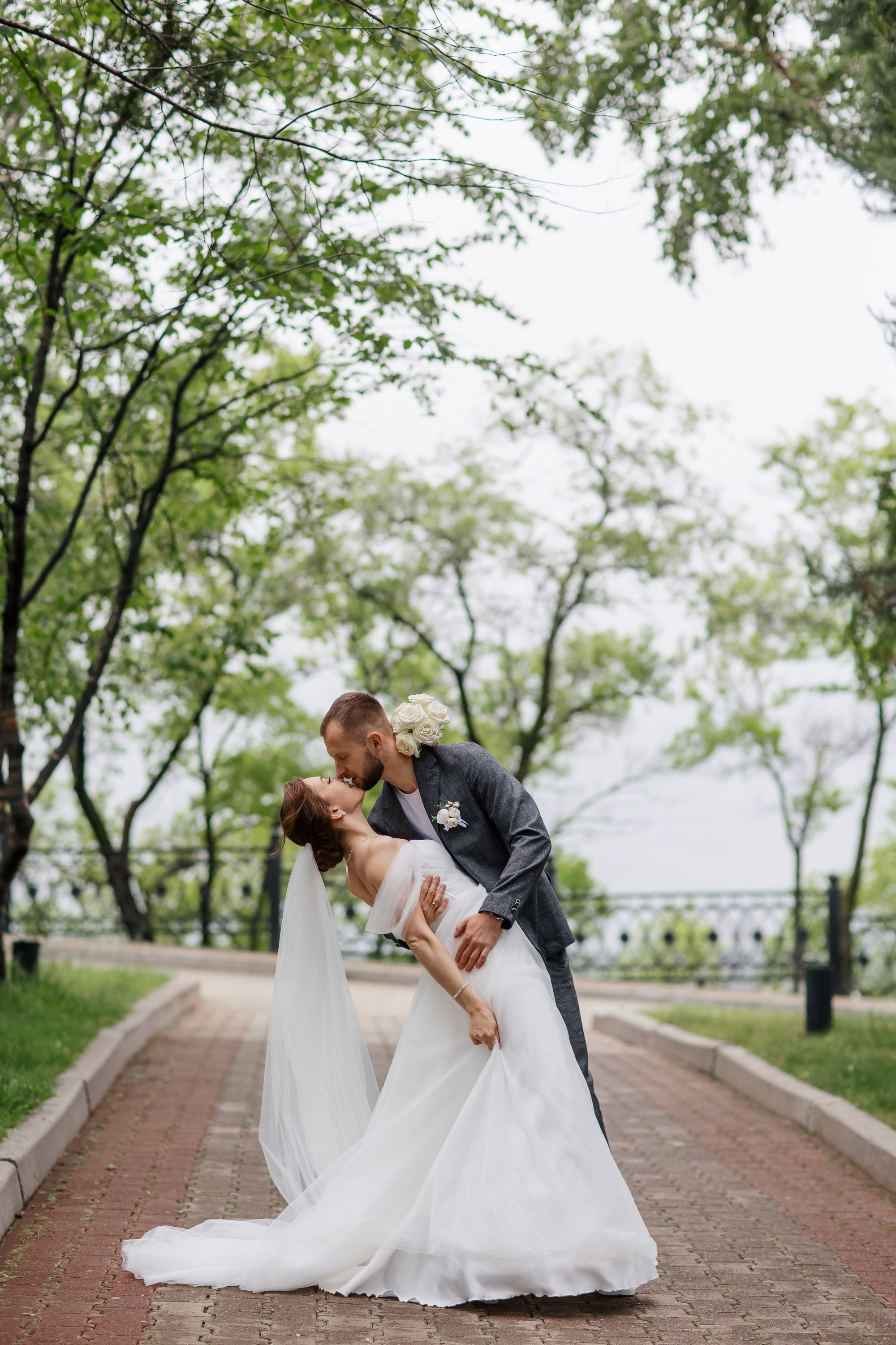 Константин и Антонина. Набережная.Дом Офицеров. Свадебный фотограф в Хабаровске