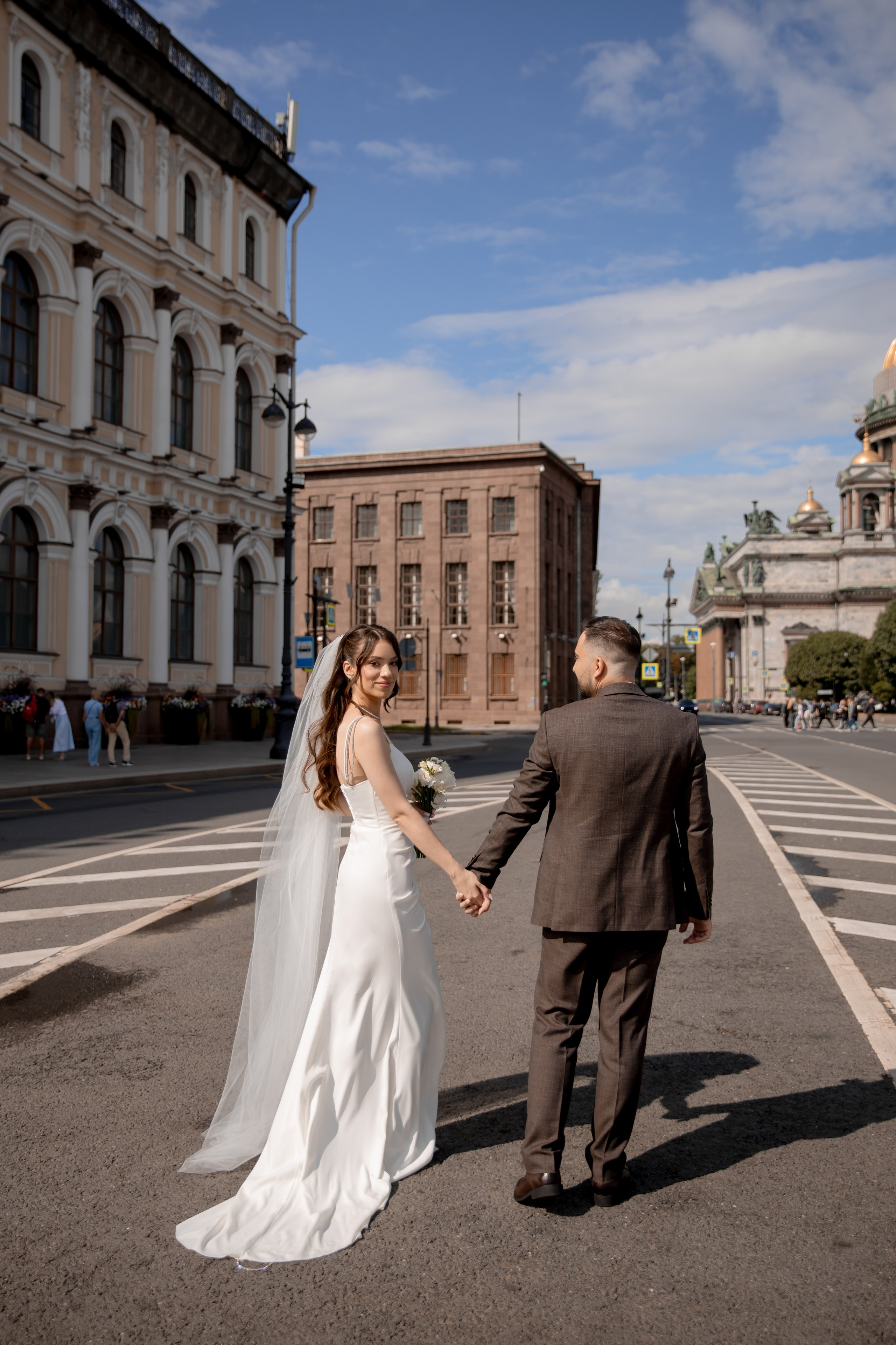 Анна и Александр / Прогулка + ЗАГС. Свадебный и семейный фотограф в Москве Диана Левченко