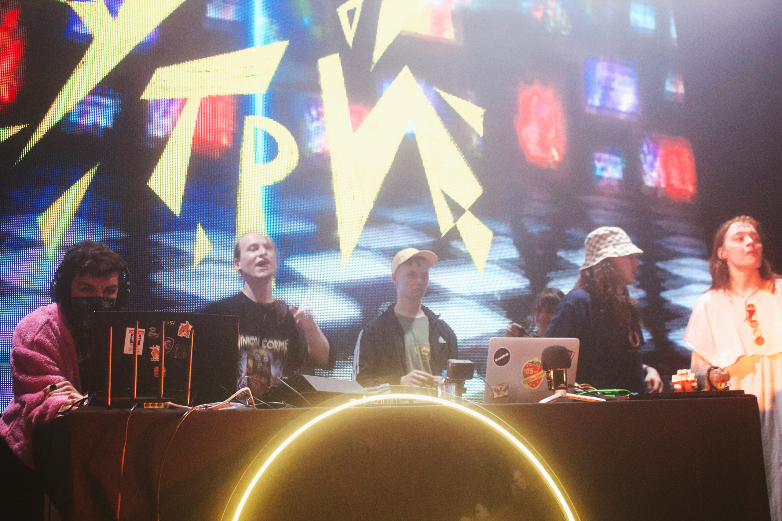 Фестиваль MASHUPBLE4. Концертный и портретный фотограф в Москве Соня Спросонья