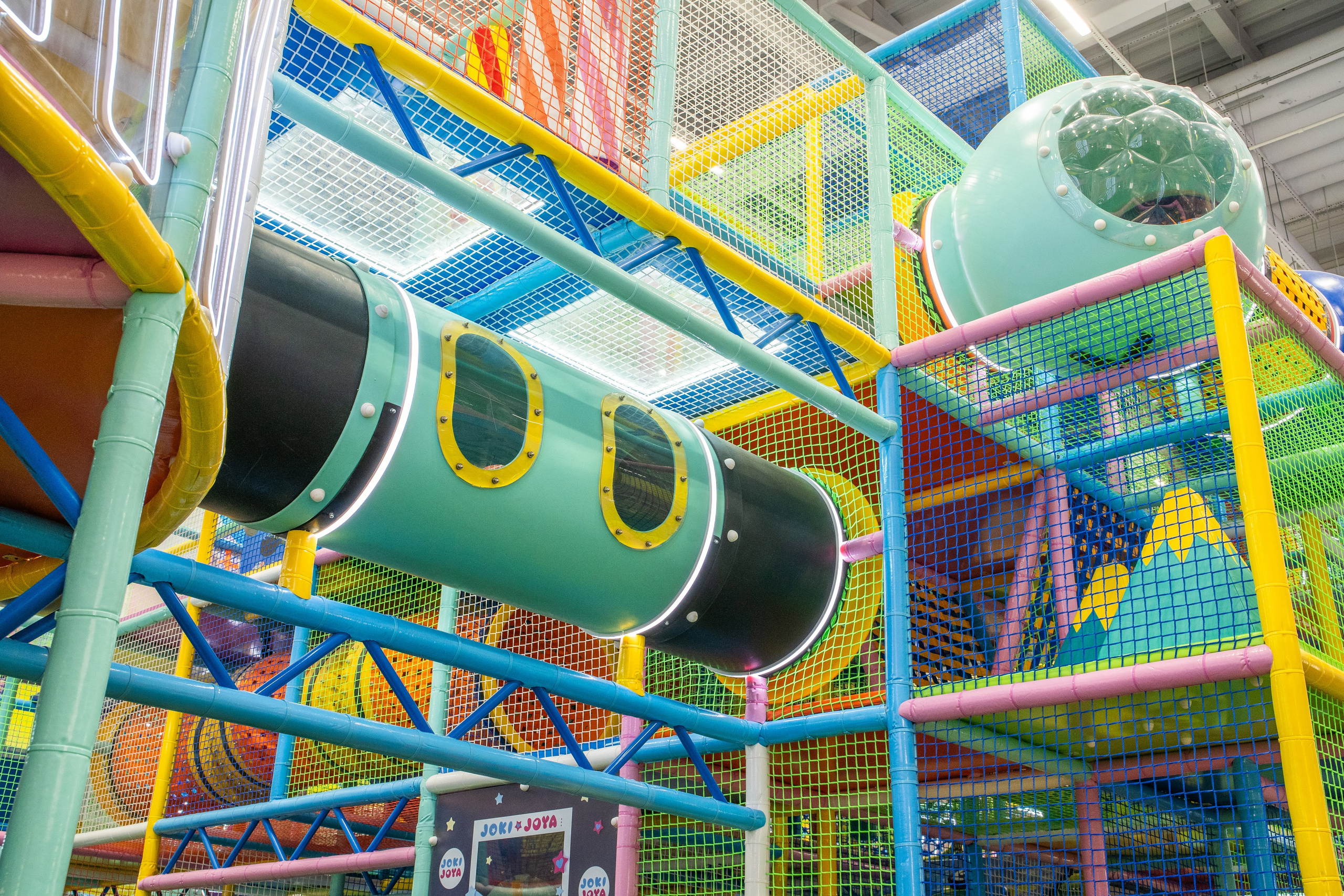 Парк развлечений Joki Joya Лефортово. Интерьерный фотограф Александра Солдатова