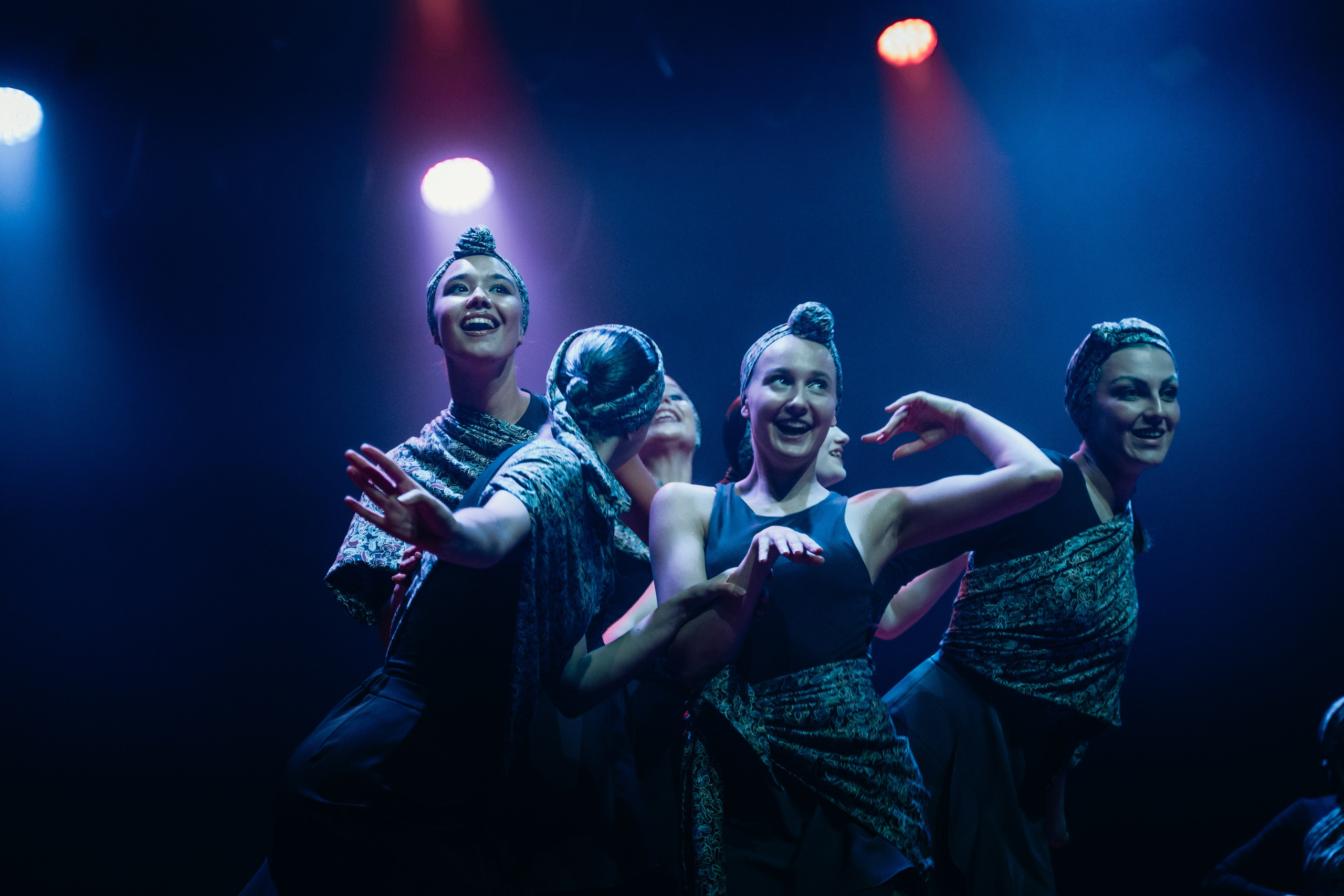 Спектакль «Песнь сирен». Главная