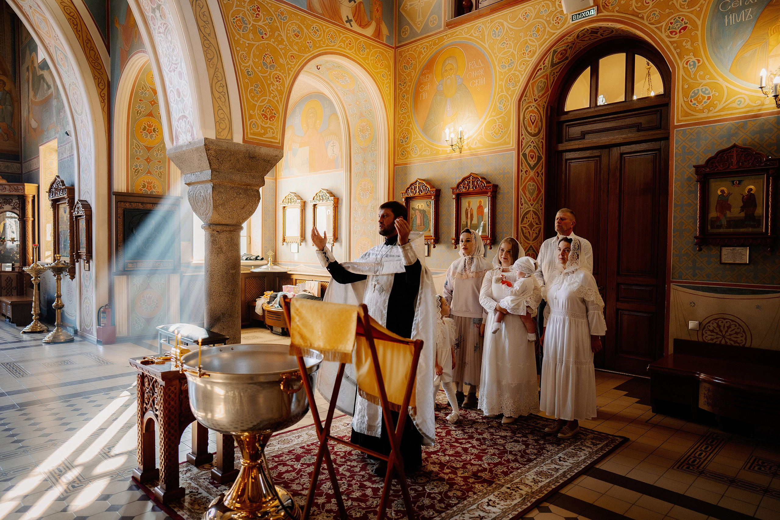 Крещение Красимиры. Фотограф на Крещение и Венчание в Красноярске Рамазанова Юлия
